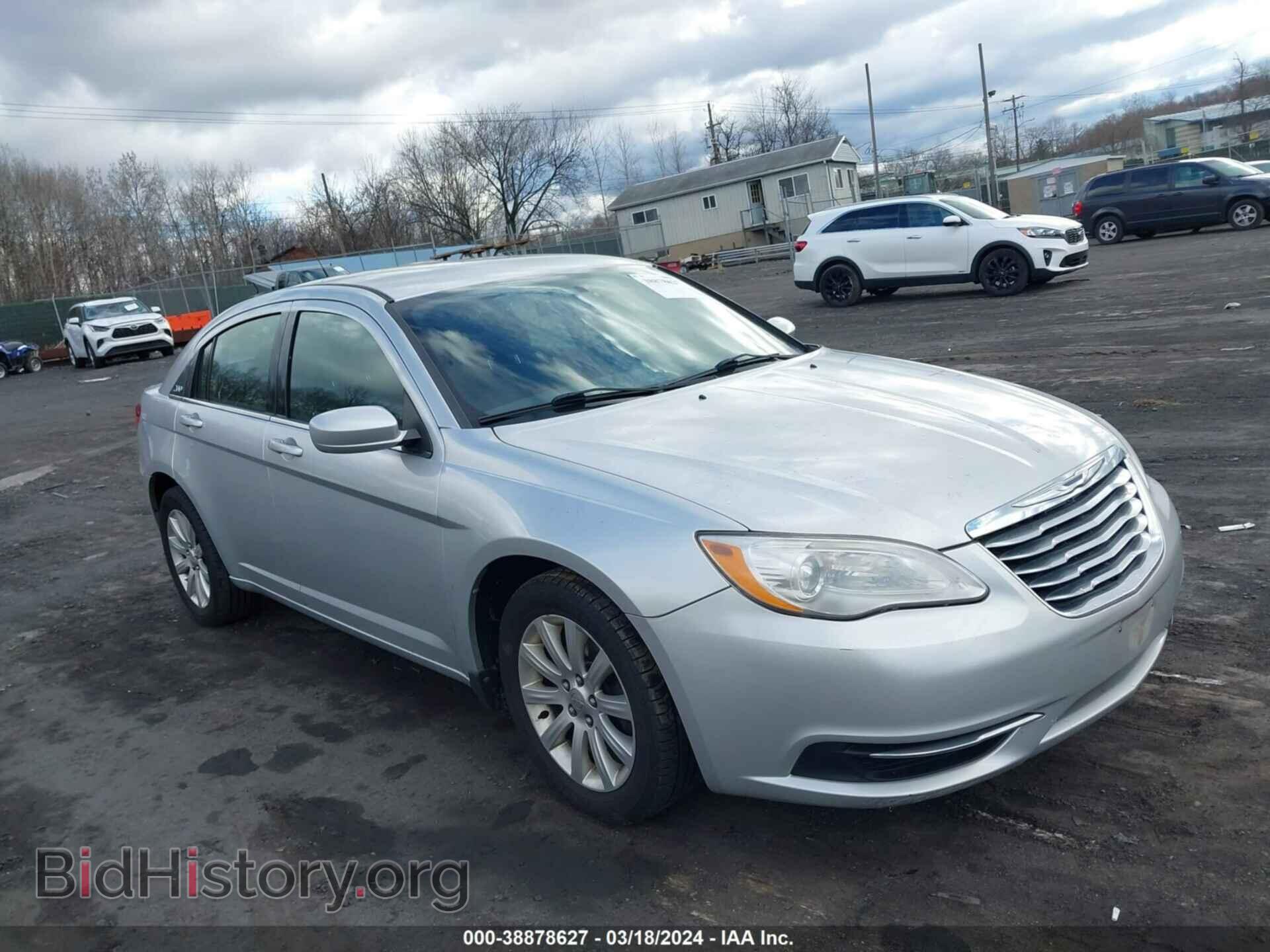 Photo 1C3BC1FG6BN527481 - CHRYSLER 200 2011