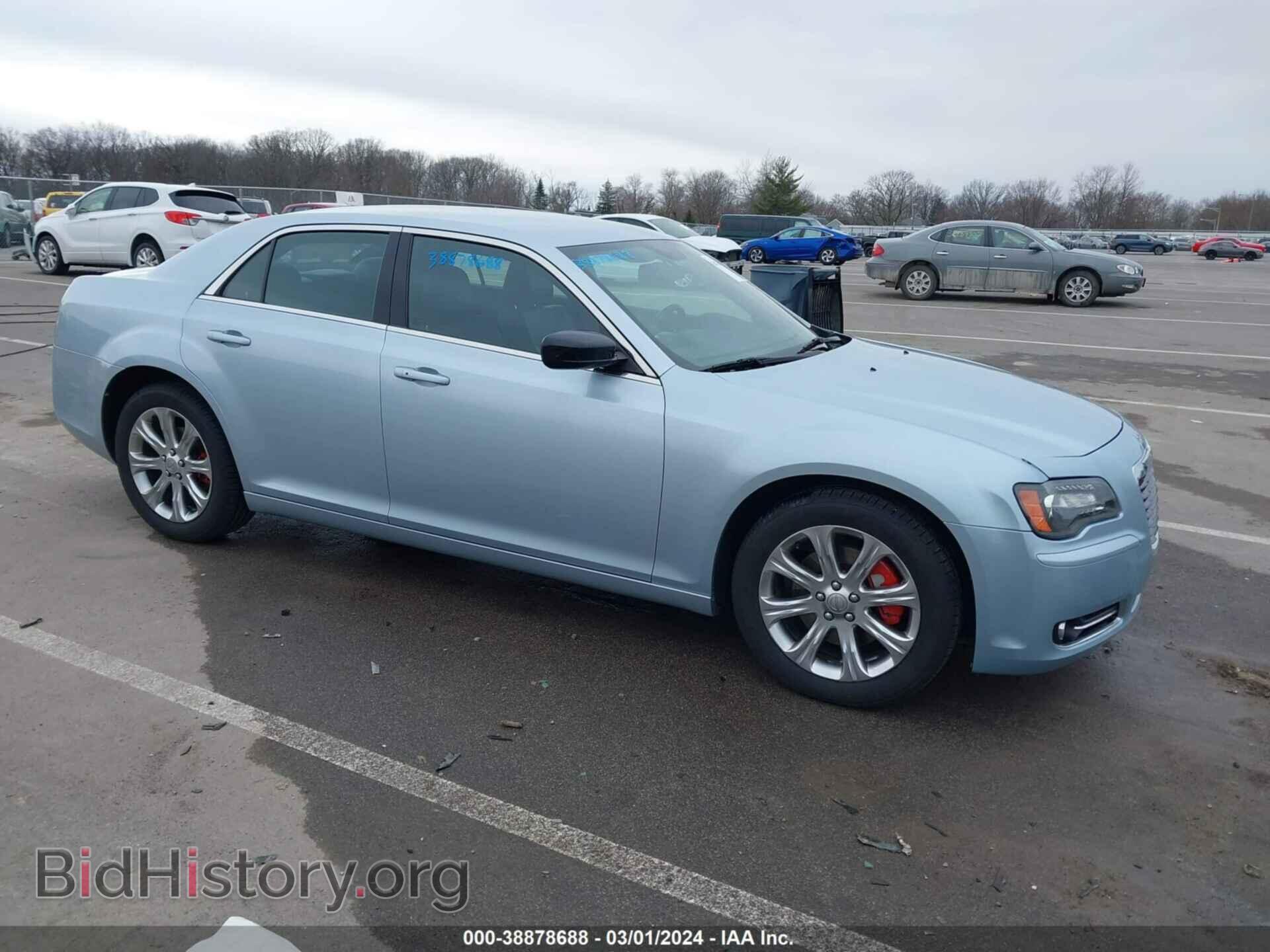 Фотография 2C3CCAGG3DH590312 - CHRYSLER 300 2013