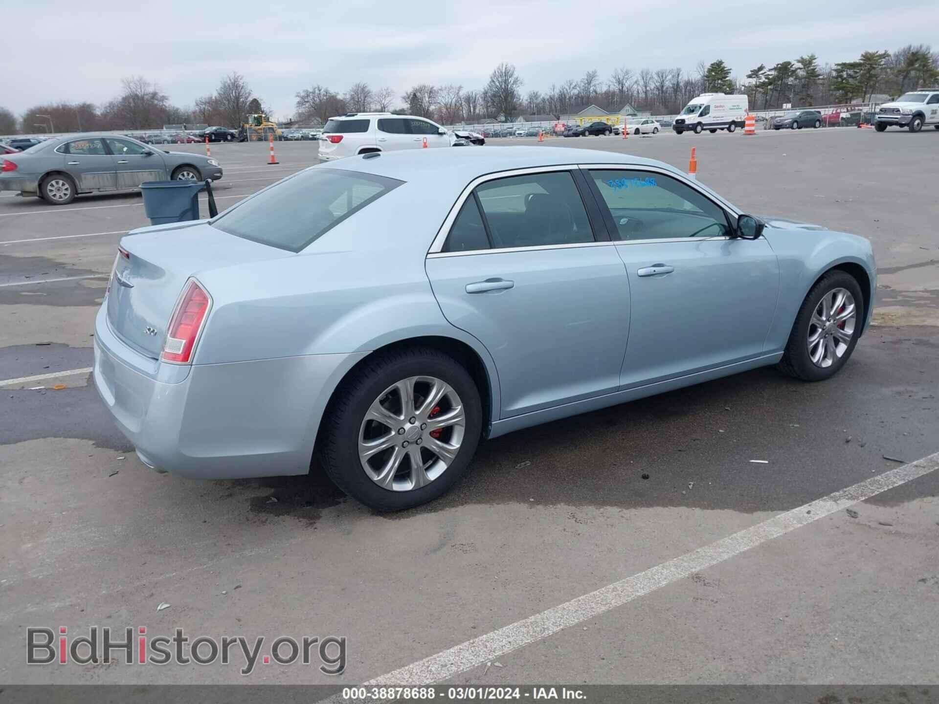 2013 CHRYSLER 300 - VIN: 2C3CCAGG3DH590312 - Фото 4
