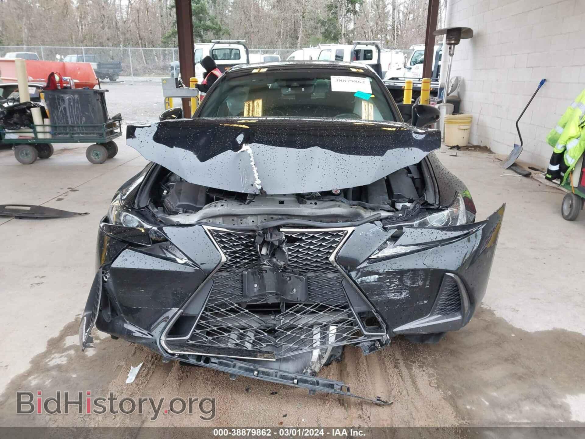 2017 LEXUS IS 200T - VIN: JTHBA1D28H5054277 - Фото 6