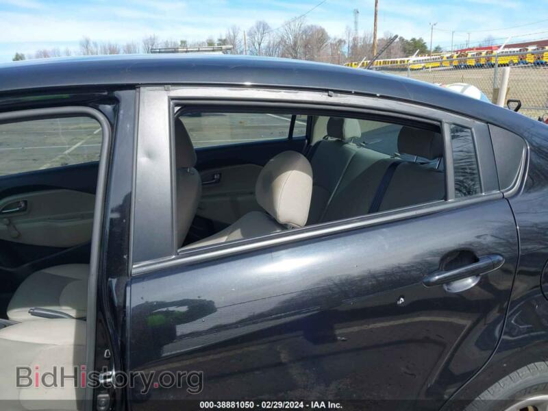 2014 Kia RIO (VIN KNADM4A35E6413815) — photo 6 of 11