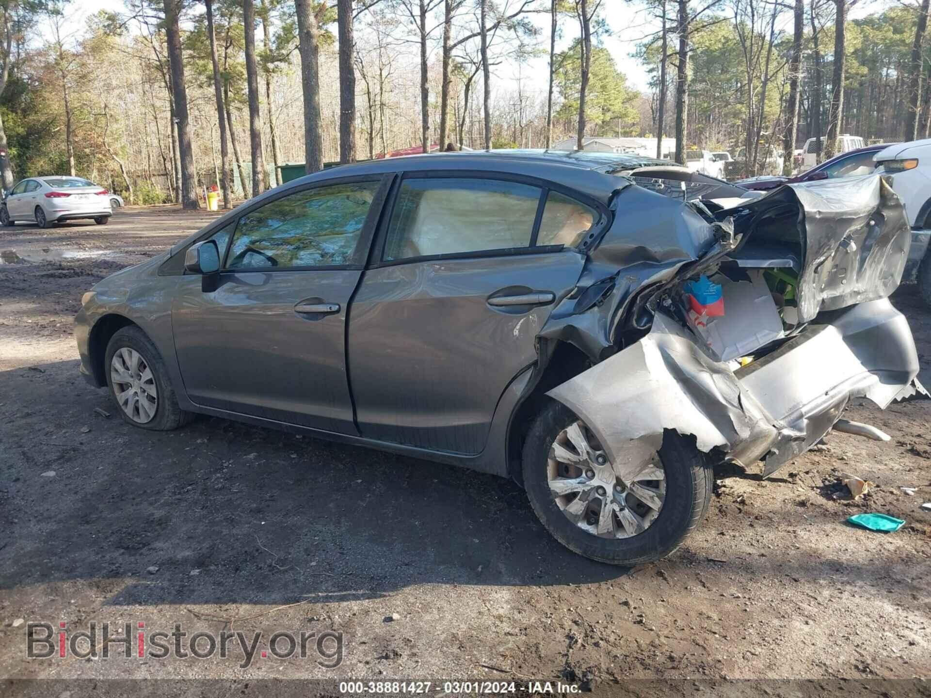 2012 HONDA CIVIC - VIN: 2HGFB2F5XCH320589 - Фото 3