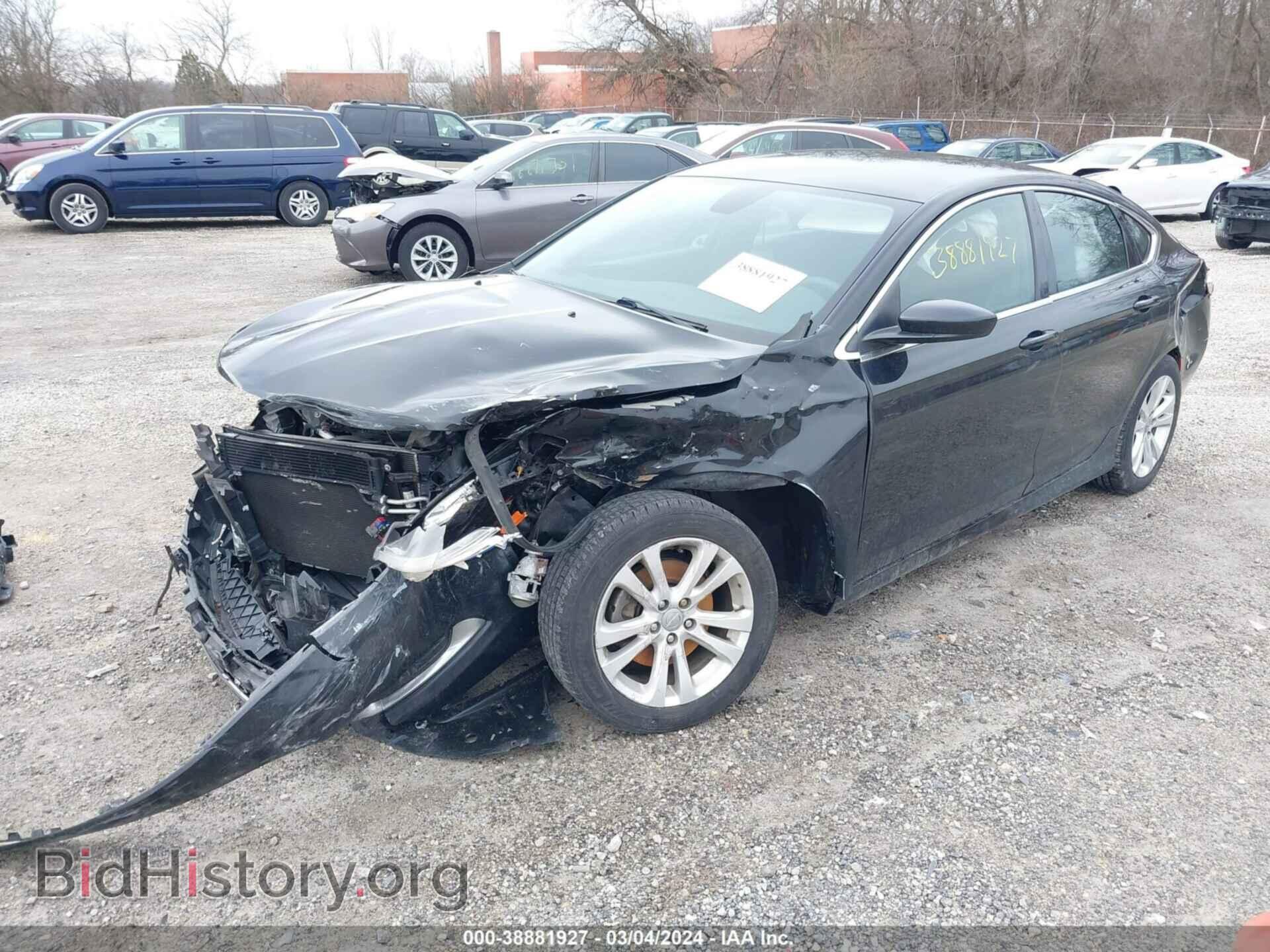 2015 CHRYSLER 200 - VIN: 1C3CCCAB2FN561340 - Фото 2