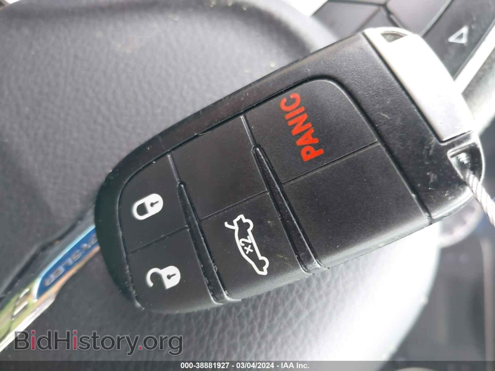 2015 CHRYSLER 200 - VIN: 1C3CCCAB2FN561340 - Фото 11