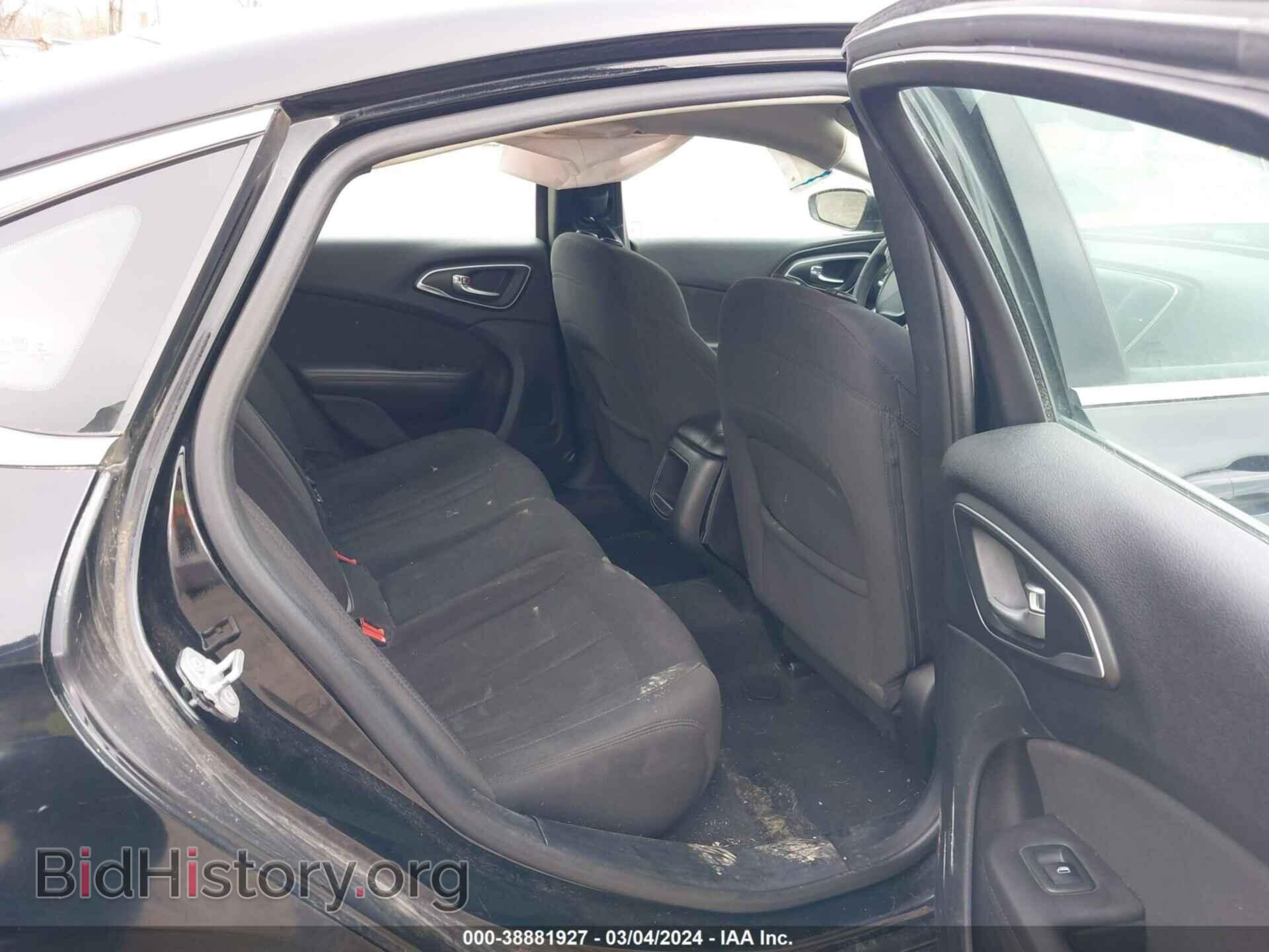 2015 CHRYSLER 200 - VIN: 1C3CCCAB2FN561340 - Фото 8