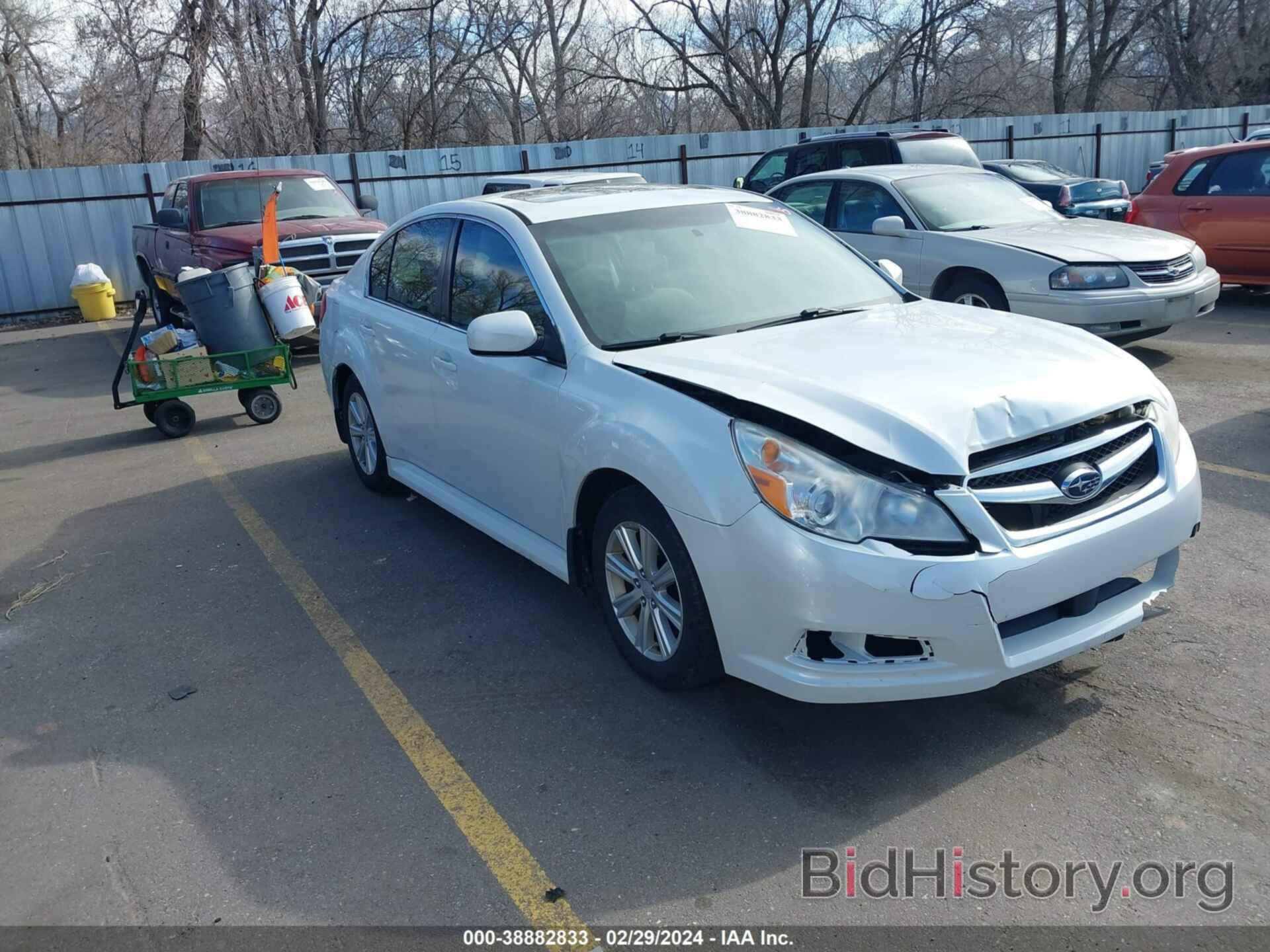 Photo 4S3BMCG6XC3032465 - SUBARU LEGACY 2012