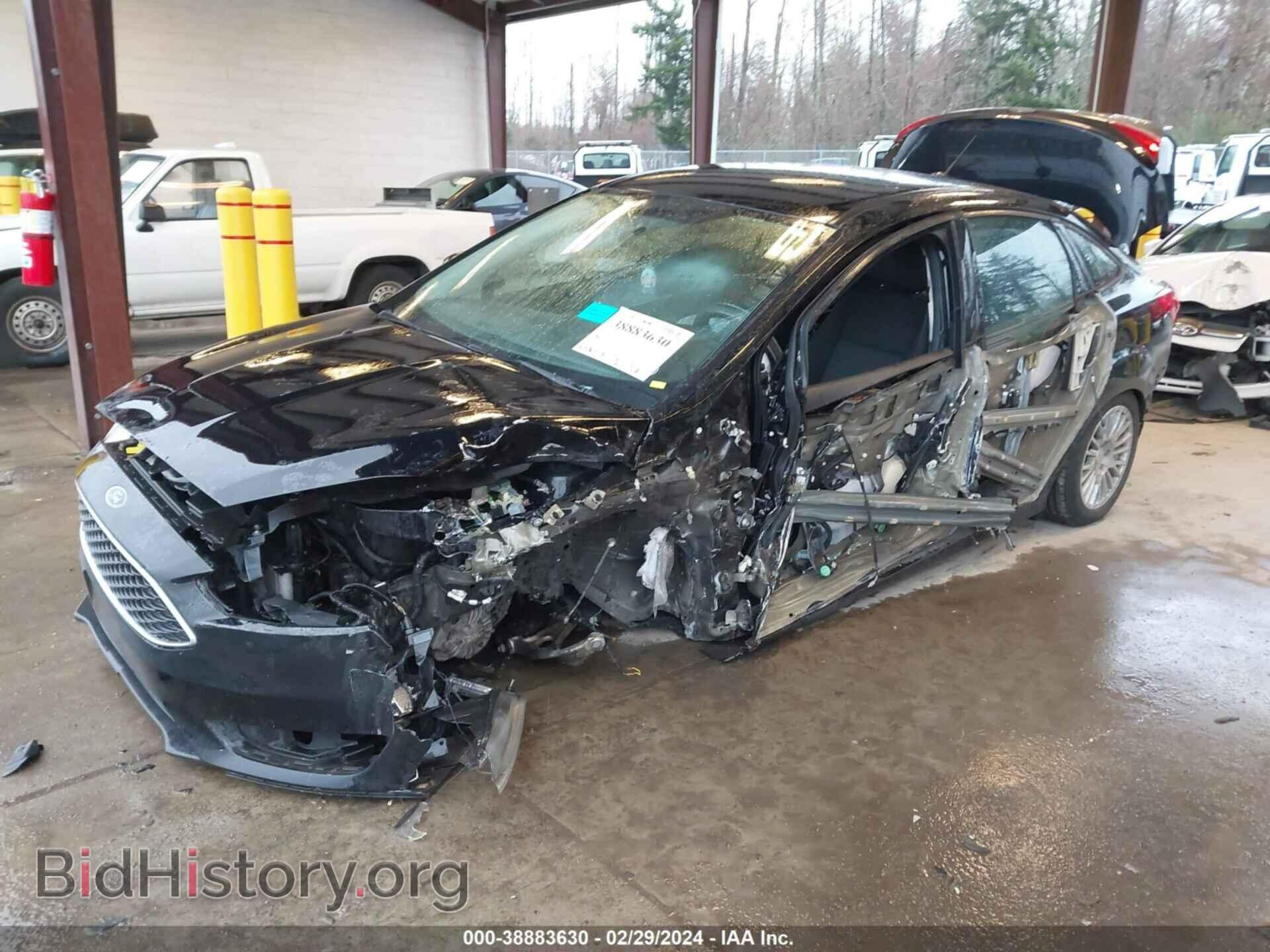 2016 FORD FOCUS - VIN: 1FADP3F29GL398332 - Фото 2