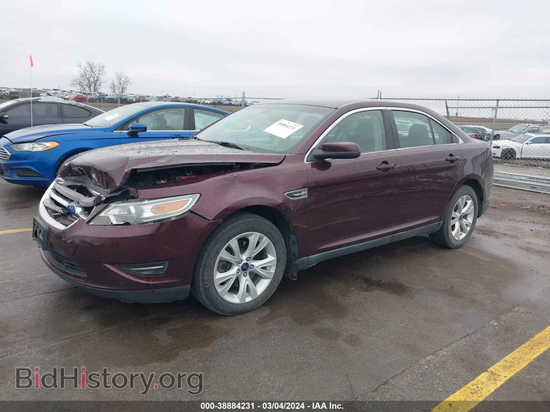 2011 FORD TAURUS - VIN: 1FAHP2EW3BG161739 - Фото 2