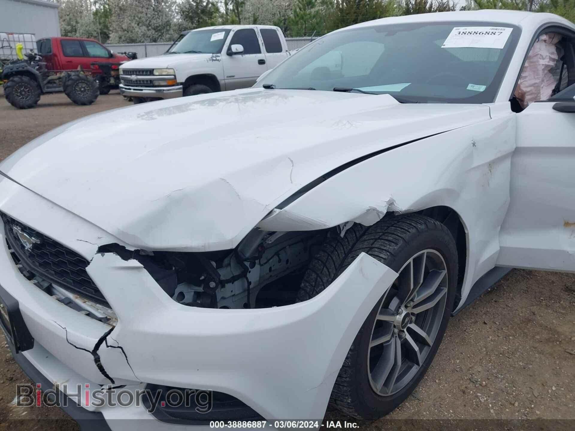 2016 FORD MUSTANG - VIN: 1FA6P8AM0G5283363 - Фото 6