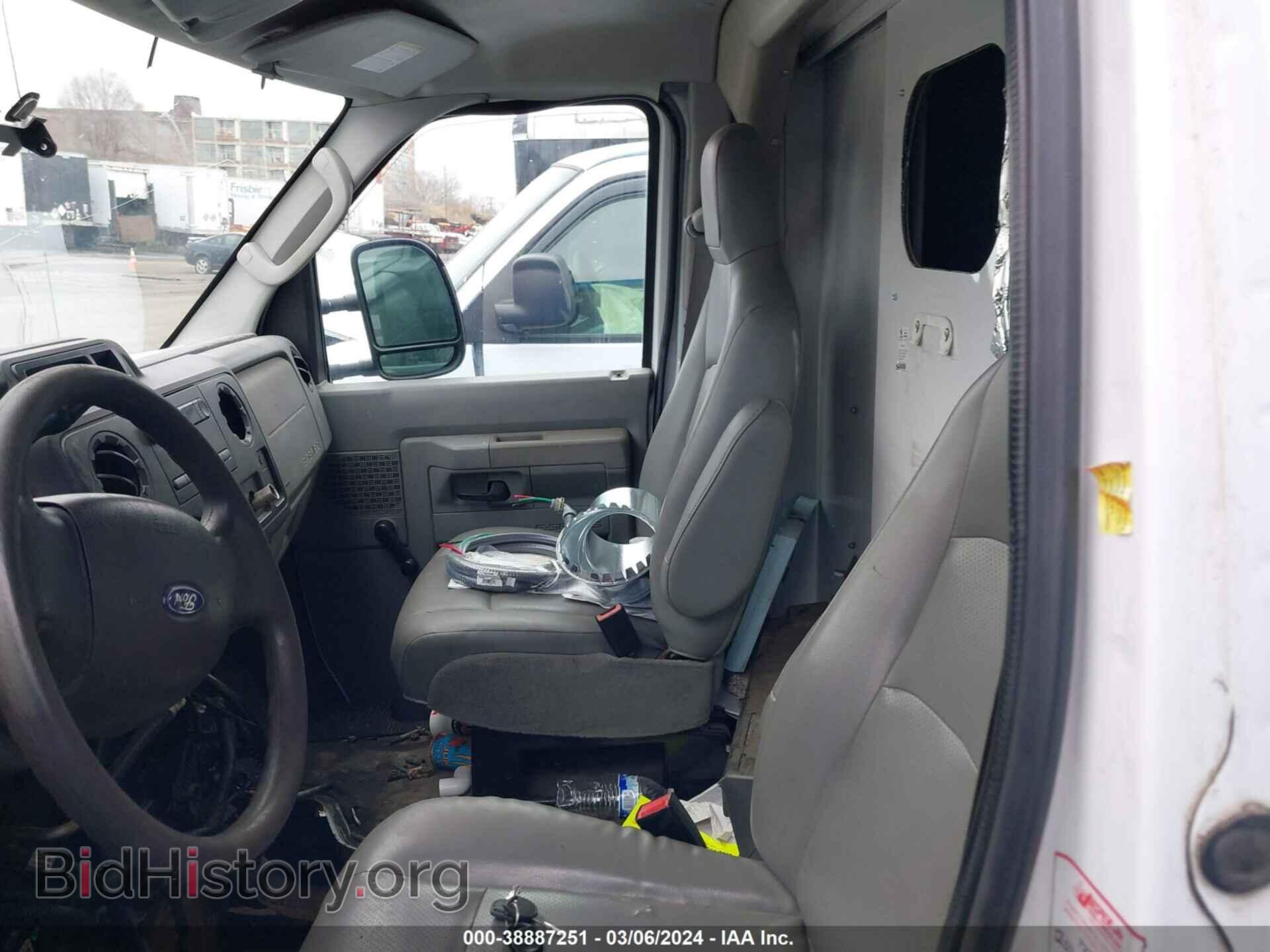 2011 FORD E-350 CUTAWAY - VIN: 1FDSE3FL9BDB04569 - Фото 6