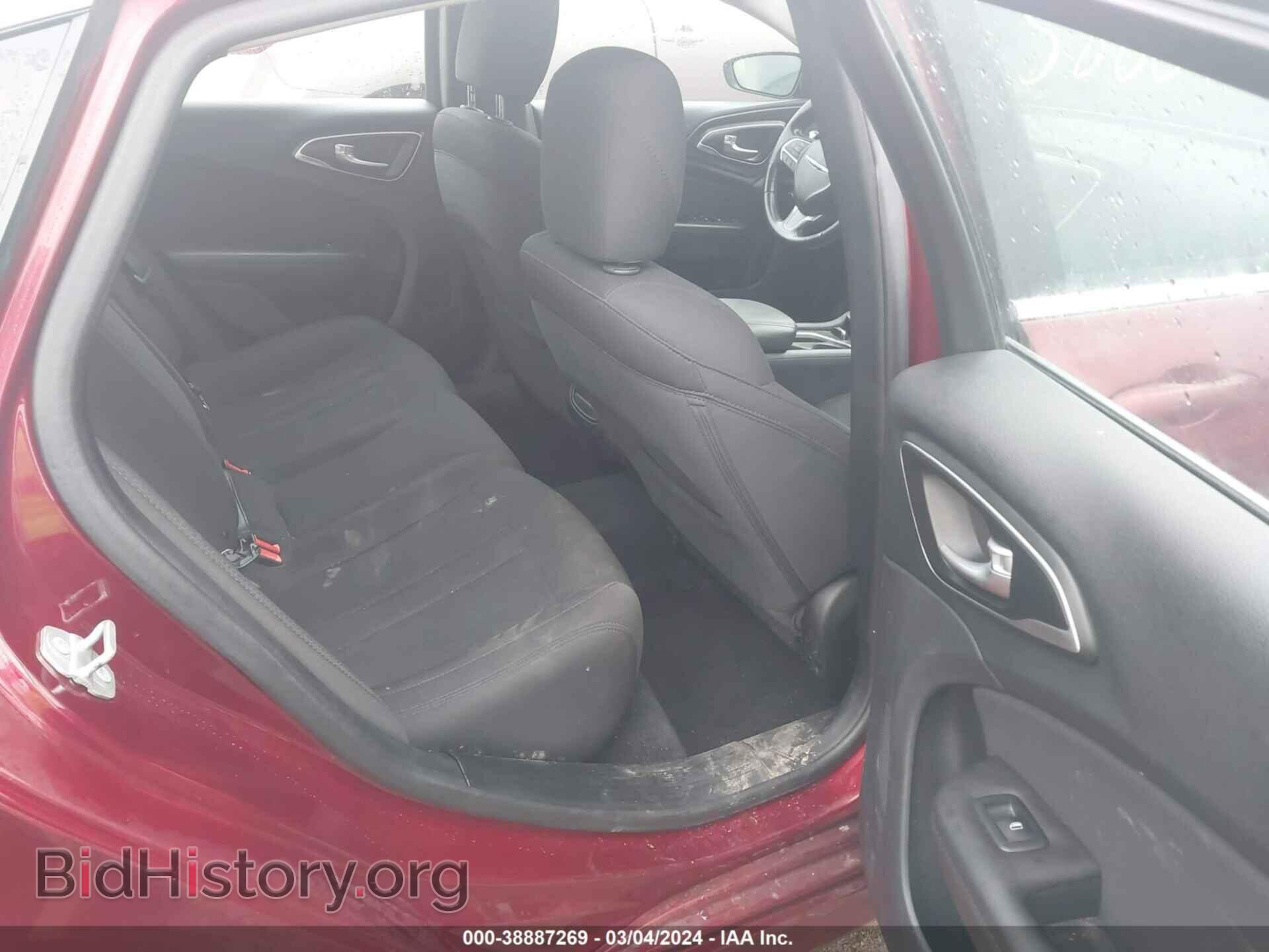 2015 CHRYSLER 200 - VIN: 1C3CCCAB4FN718740 - Фото 8