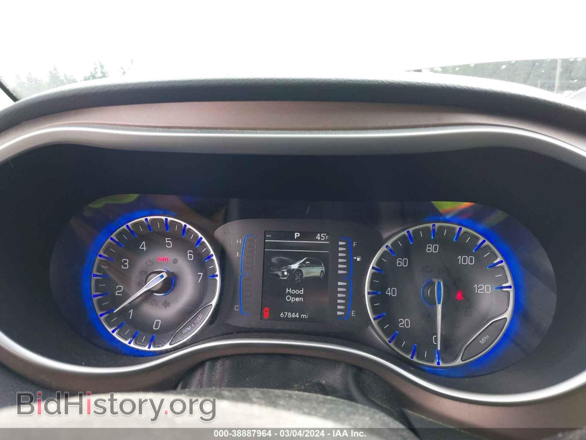 2018 CHRYSLER PACIFICA - VIN: 2C4RC1BG6JR290363 - Фото 7
