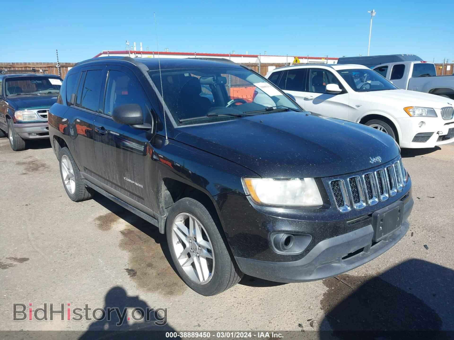 Photo 1J4NT5FB2BD139801 - JEEP COMPASS 2011
