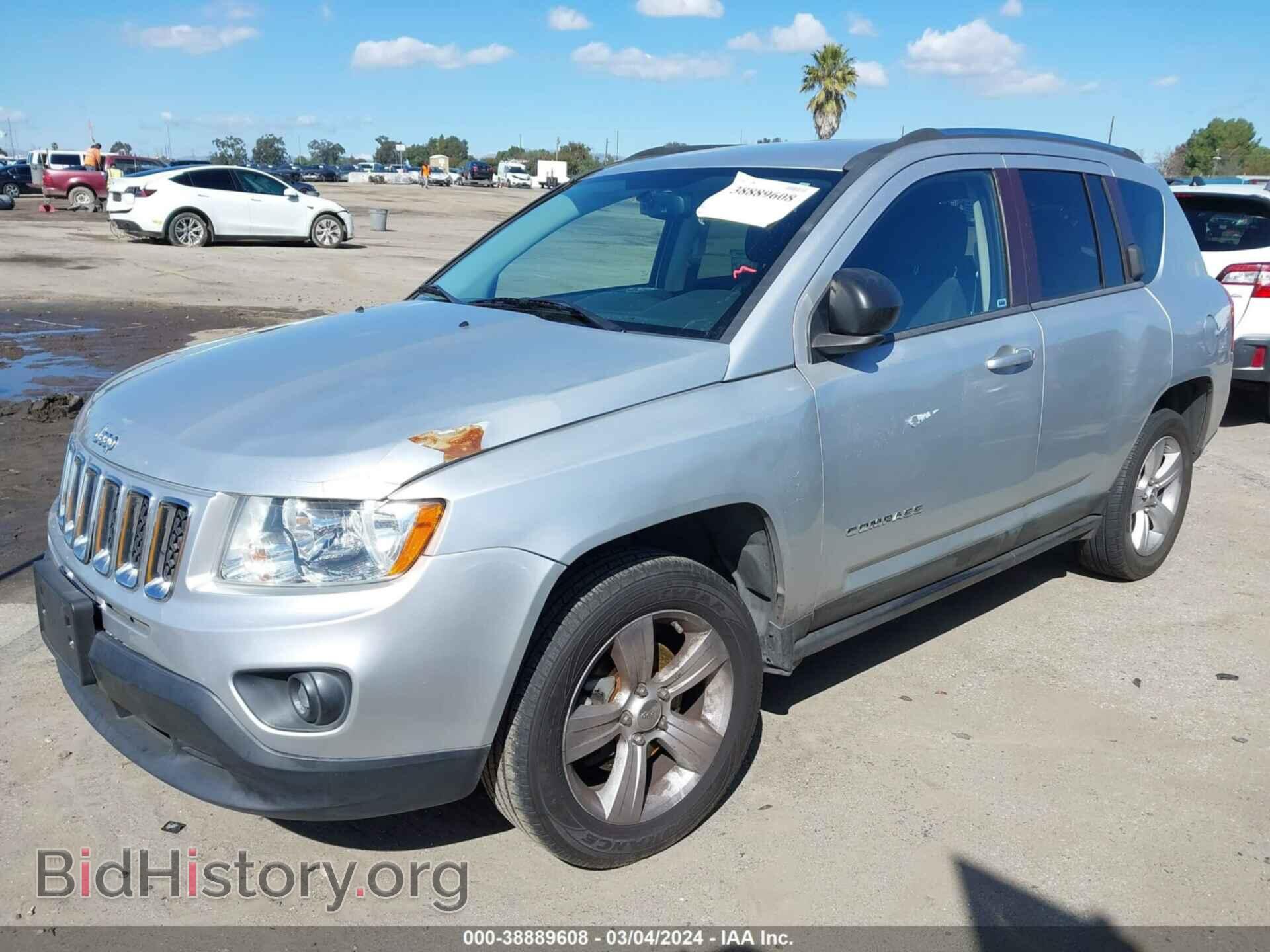 2011 JEEP COMPASS - VIN: 1J4NT1FB5BD287773 - Photo 2