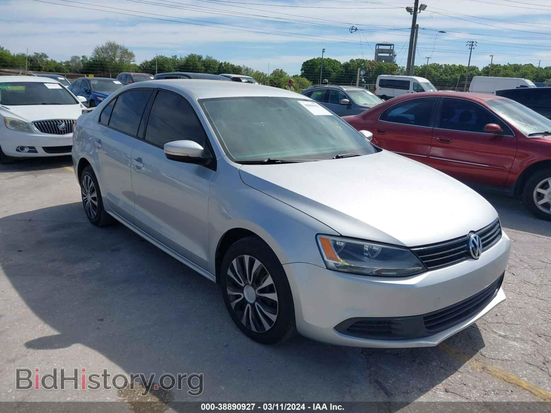 Фотография 3VWD07AJ7EM330110 - VOLKSWAGEN JETTA 2014