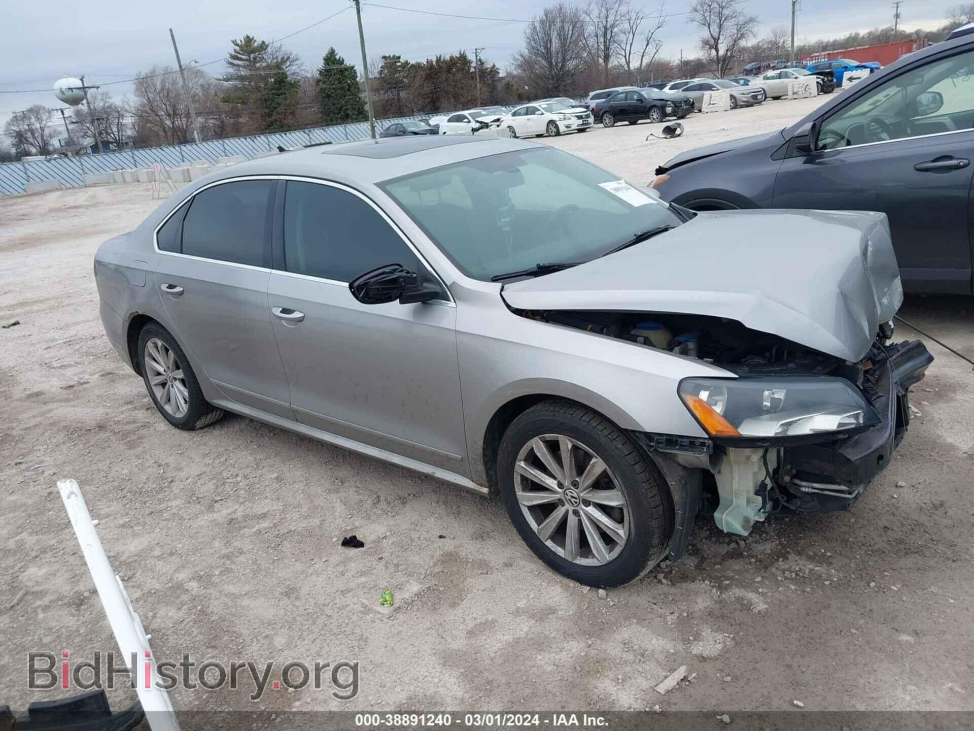 Фотография 1VWCH7A36CC052000 - VOLKSWAGEN PASSAT 2012