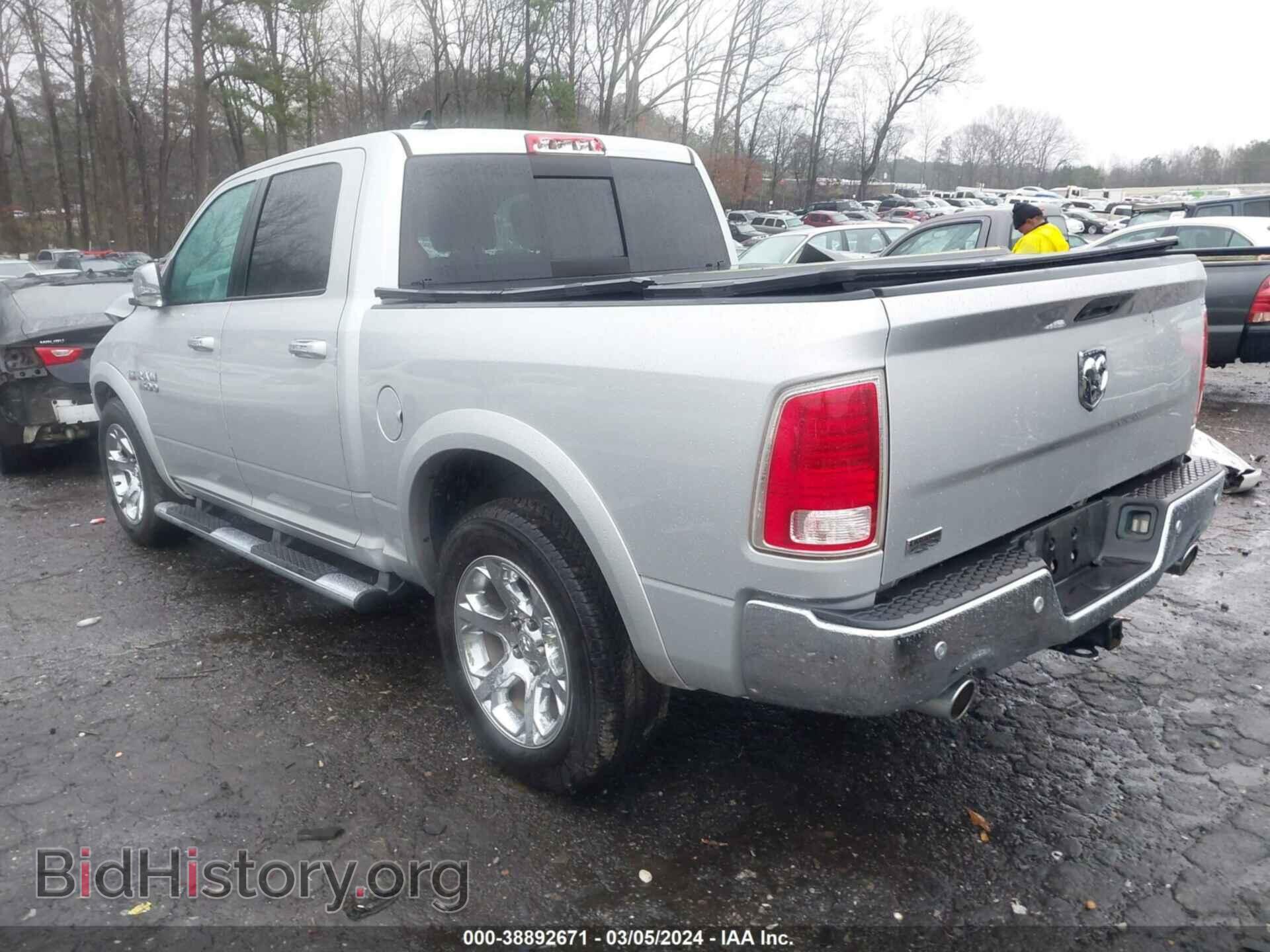 2018 RAM 1500 - VIN: 1C6RR6NT9JS143674 - Фото 3