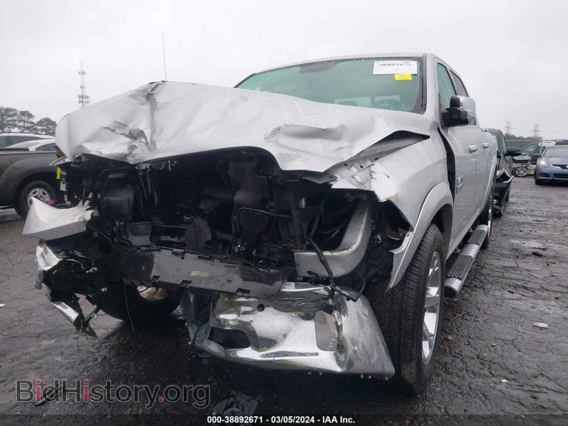 2018 RAM 1500 - VIN: 1C6RR6NT9JS143674 - Фото 6