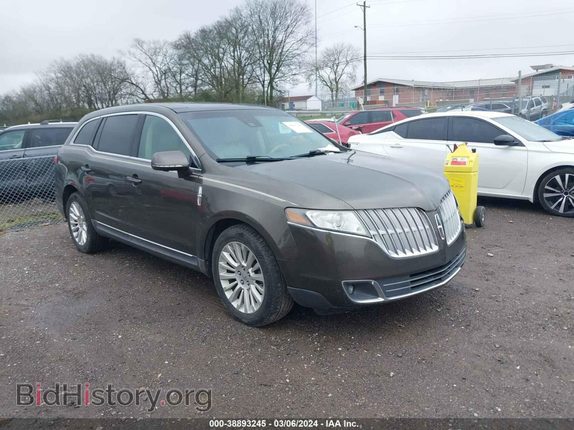 Photo 2LMHJ5FR2BBJ51183 - LINCOLN MKT 2011