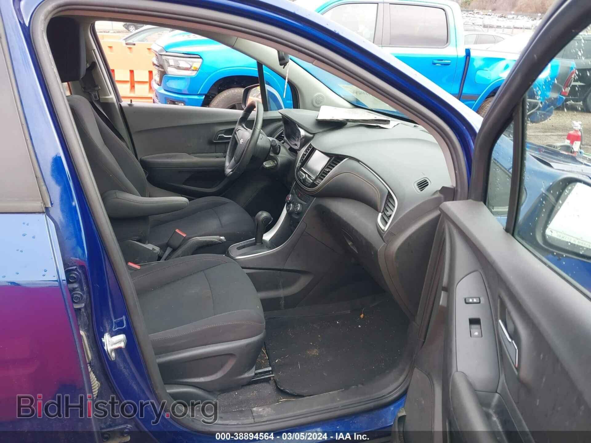 2017 CHEVROLET TRAX - VIN: 3GNCJKSB9HL220246 - Фото 5