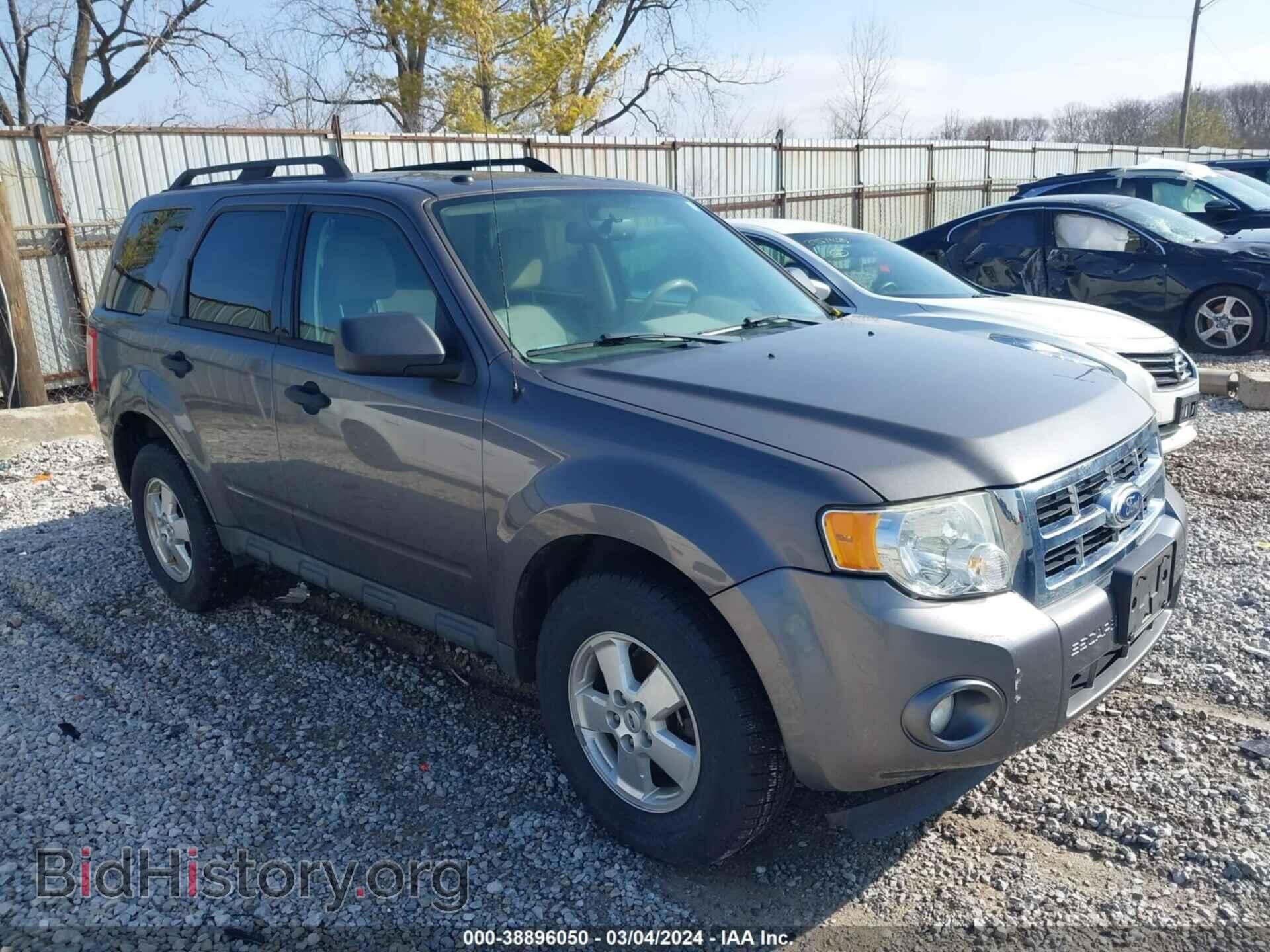 Фотография 1FMCU0D76BKC52475 - FORD ESCAPE 2011