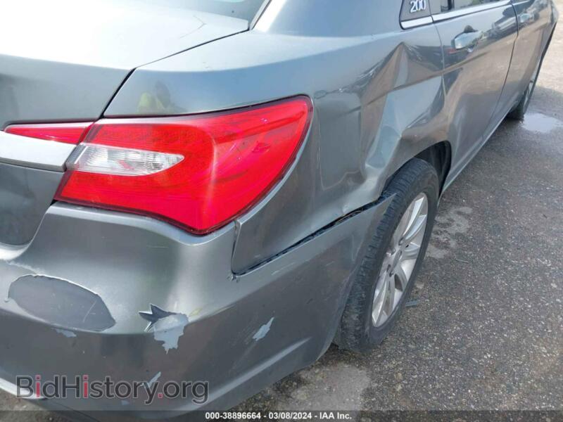 2013 Chrysler 200 (VIN 1C3CCBBBXDN553122) — photo 6 of 10