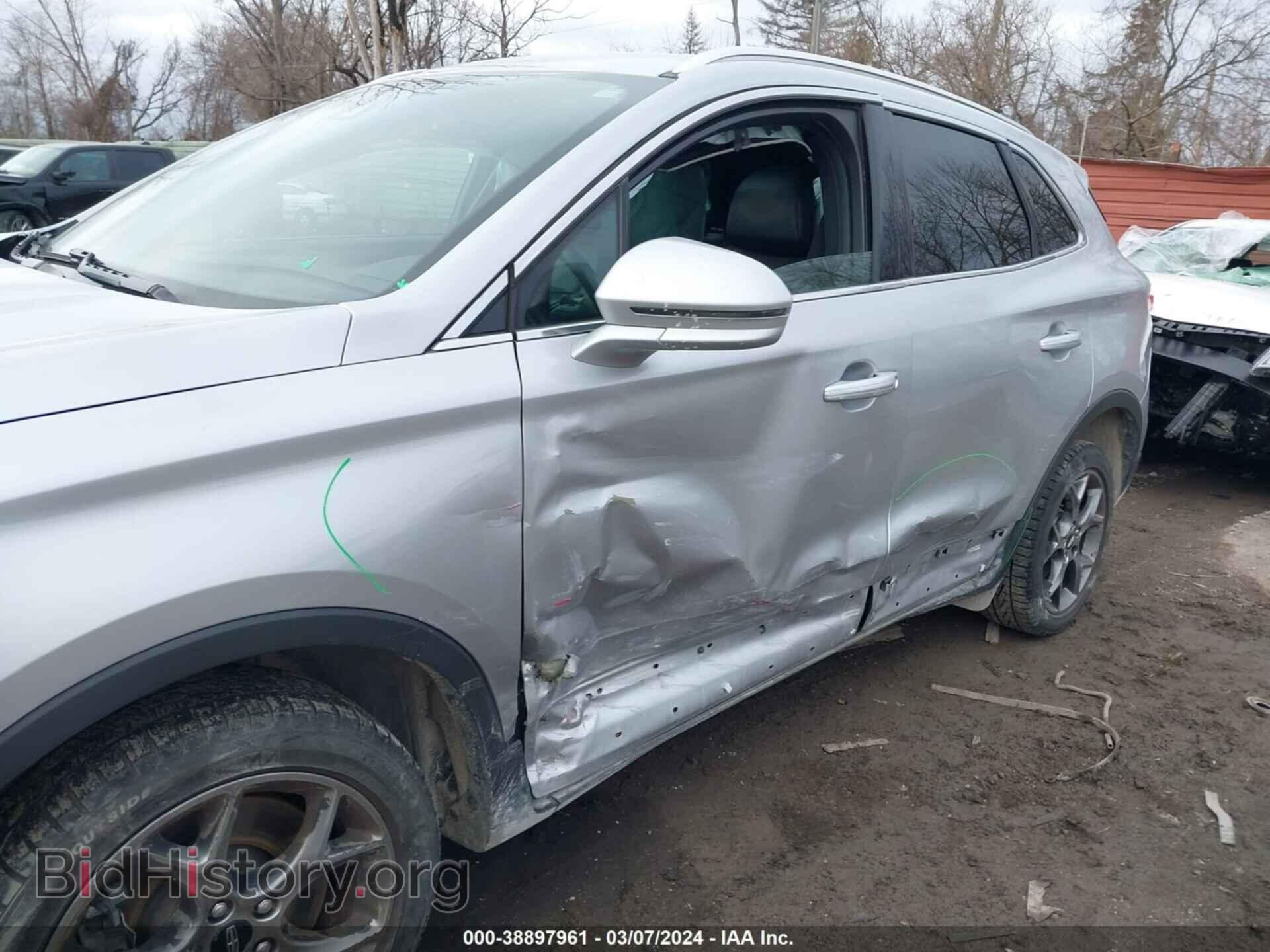 2017 LINCOLN MKC - VIN: 5LMCJ2C96HUL04365 - Photo 6