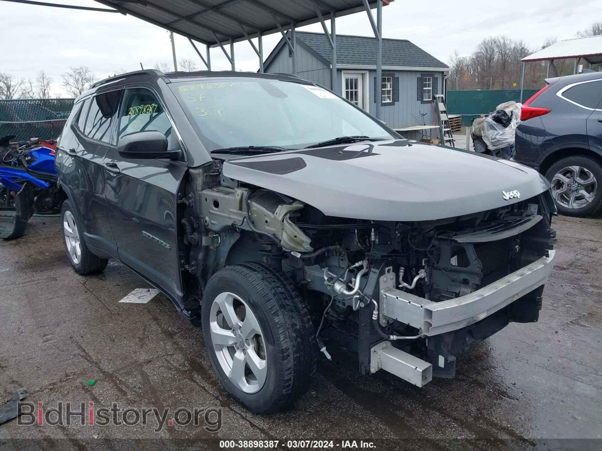 Фотография 3C4NJDBB9JT434995 - JEEP COMPASS 2018