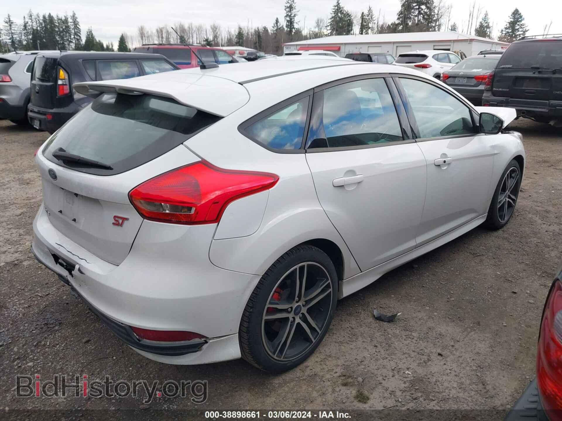 2018 FORD FOCUS ST - VIN: 1FADP3L92JL313775 - Фото 4
