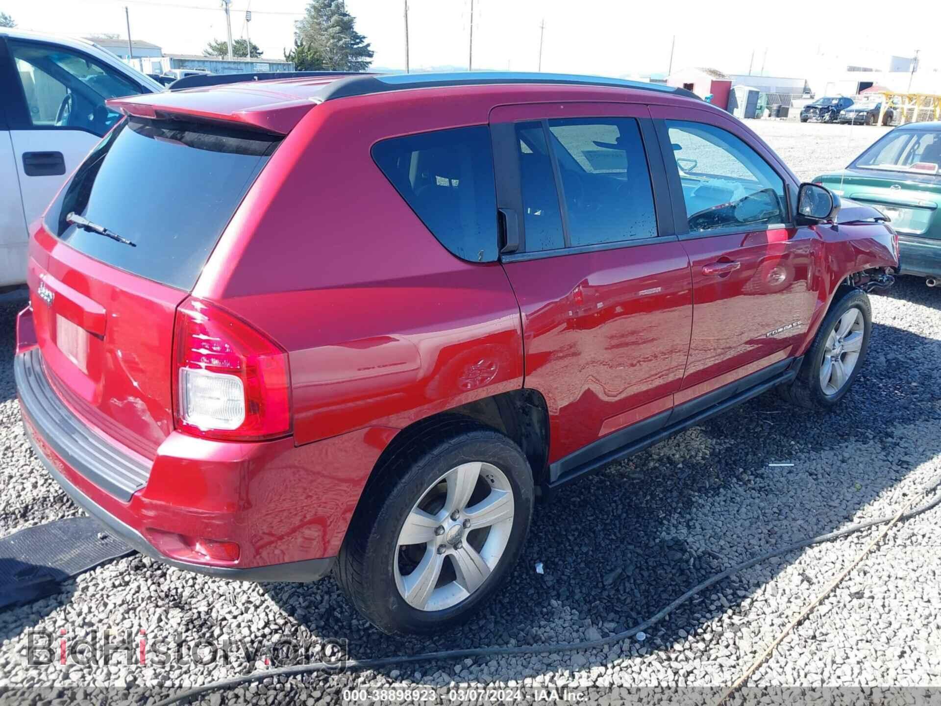 2011 JEEP COMPASS - VIN: 1J4NF1FBXBD223235 - Photo 4