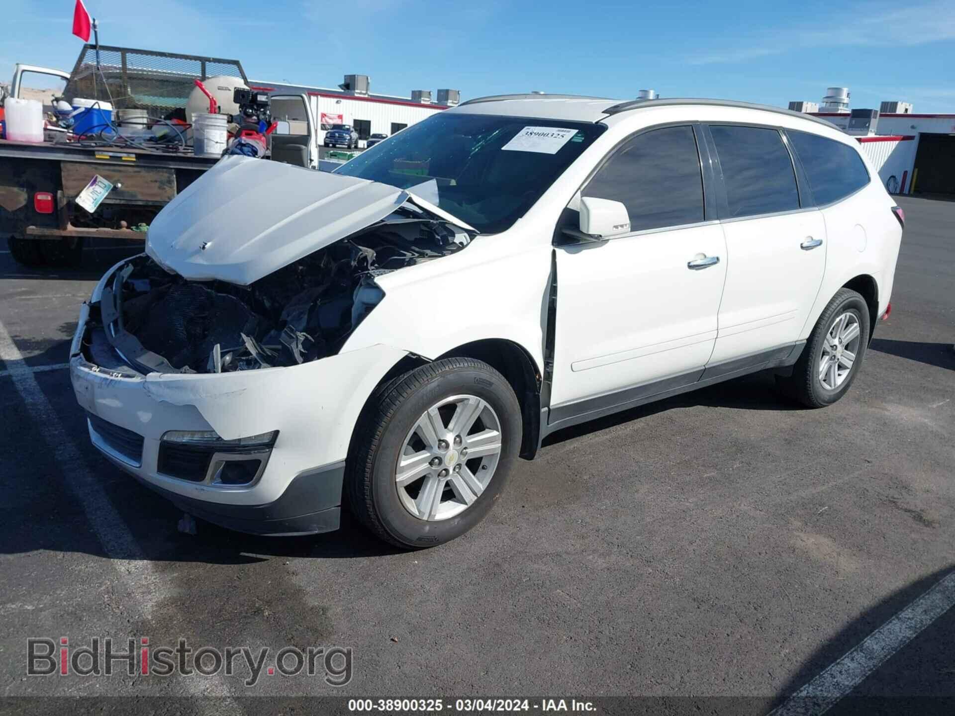 2014 CHEVROLET TRAVERSE - VIN: 1GNKRGKD4EJ139905 - Фото 2