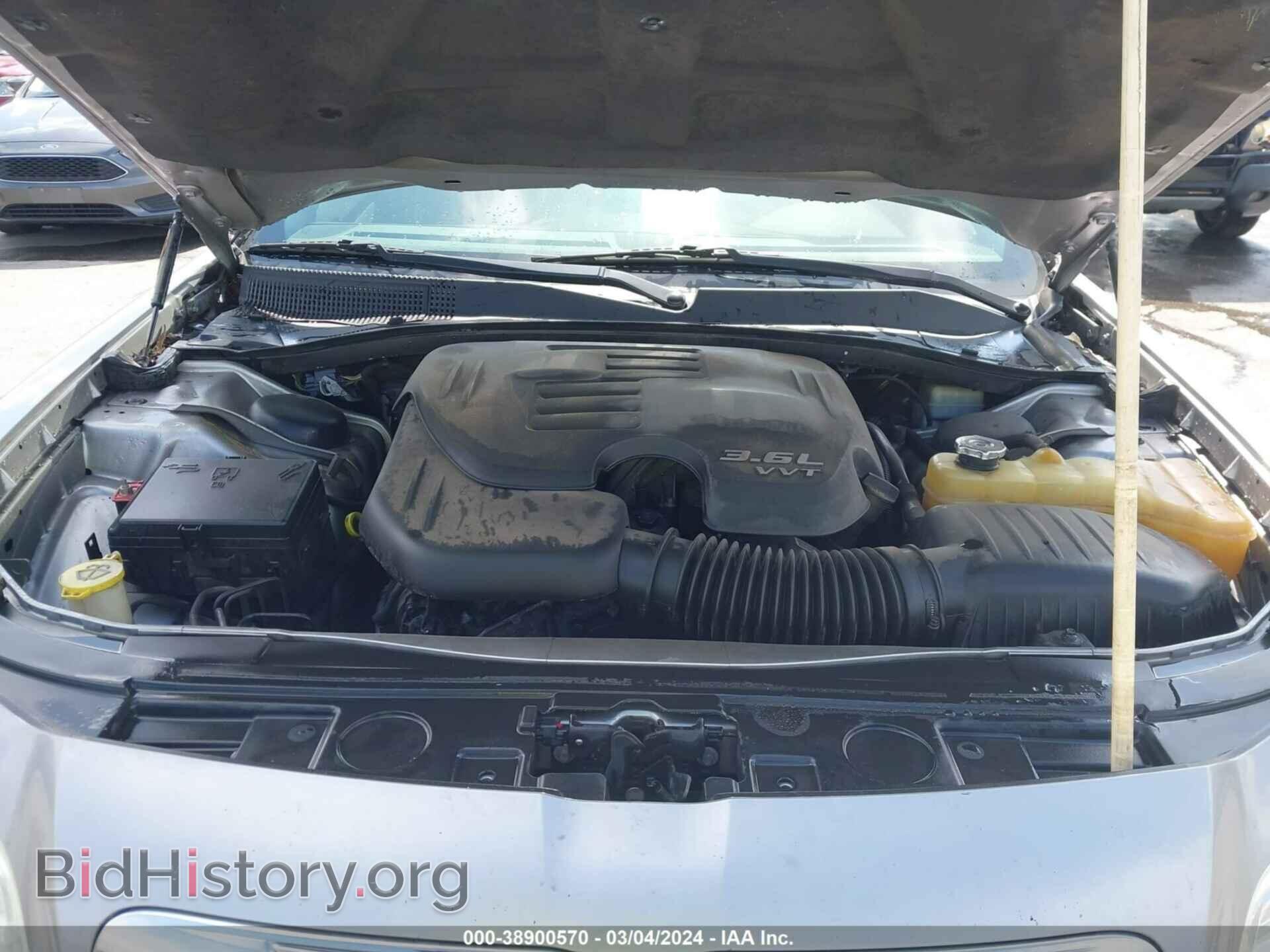 2011 CHRYSLER 300 - VIN: 2C3CA5CG1BH536197 - Фото 10
