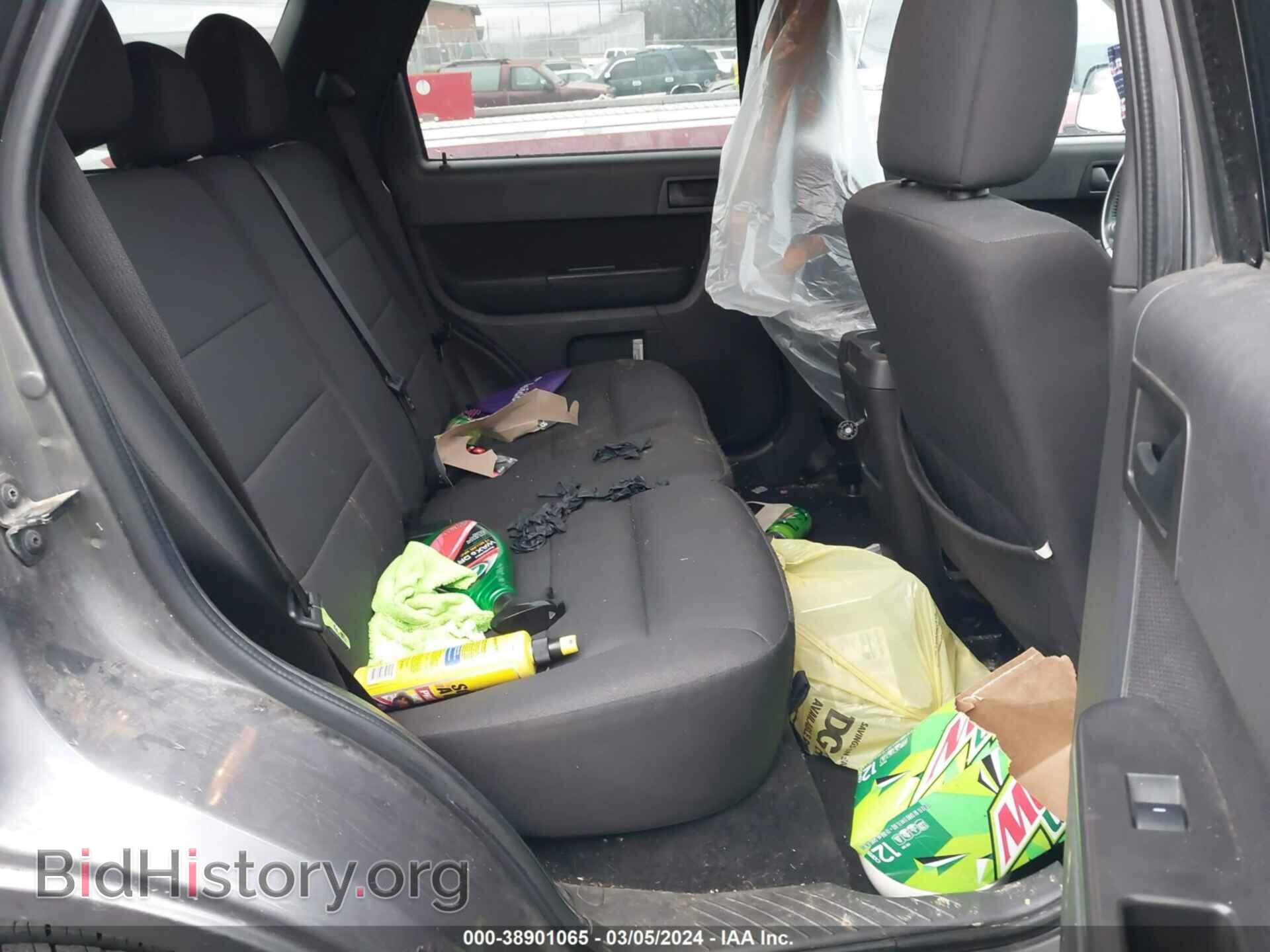 2010 FORD ESCAPE - VIN: 1FMCU0D73AKB56298 - Фото 8