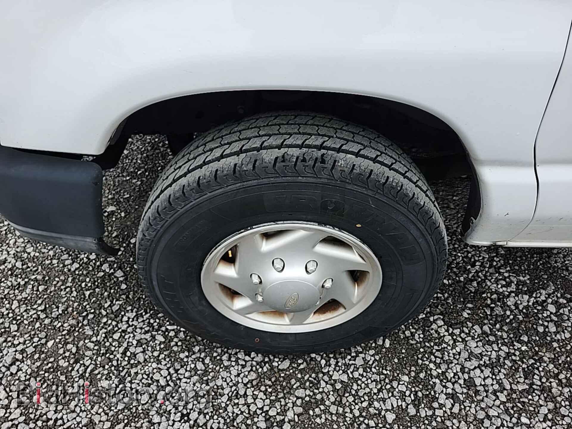 2011 FORD E-250 - VIN: 1FTNE2EL4BDB35189 - Photo 12