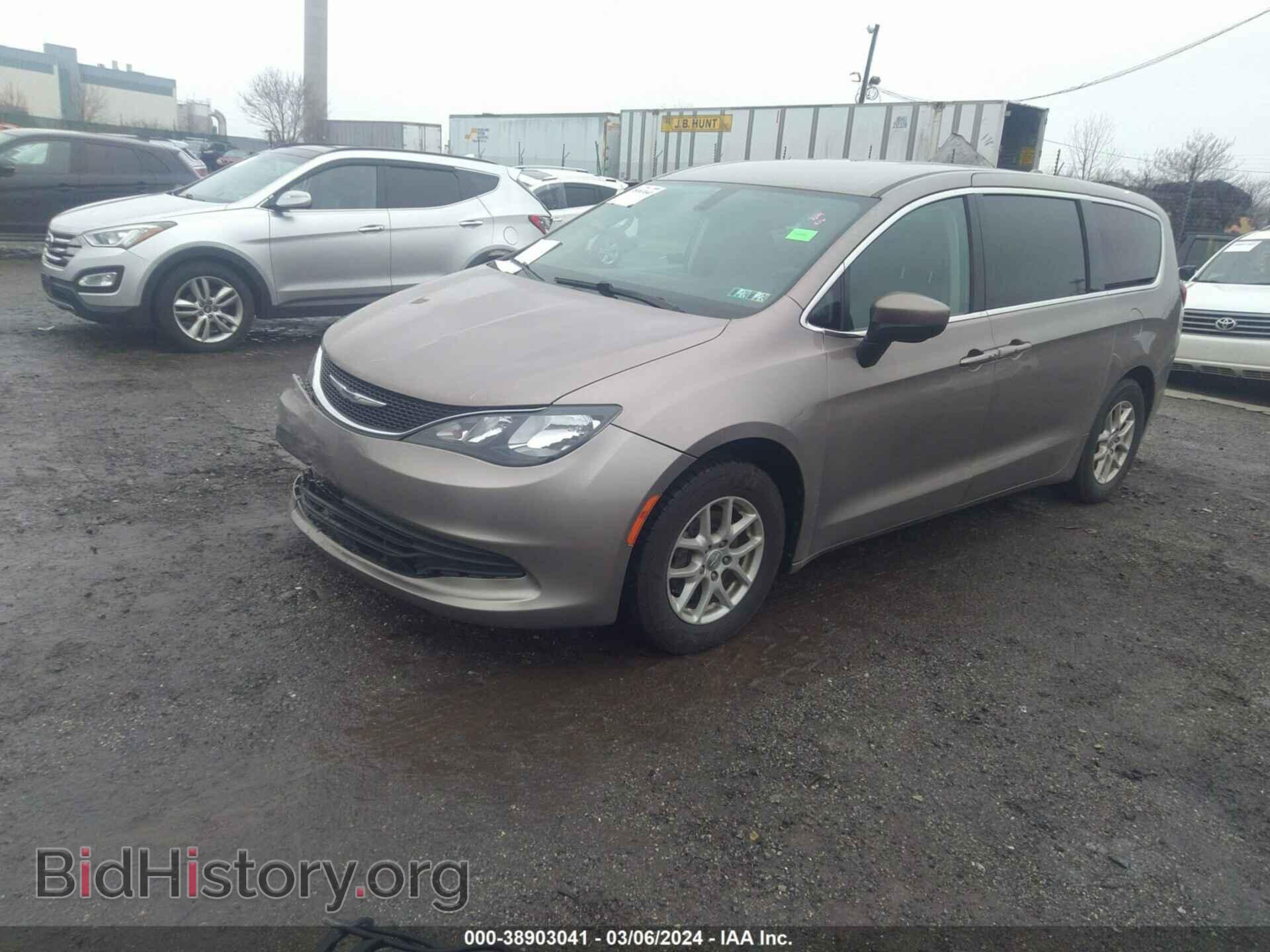 2017 CHRYSLER PACIFICA - VIN: 2C4RC1DG7HR593062 - Photo 2