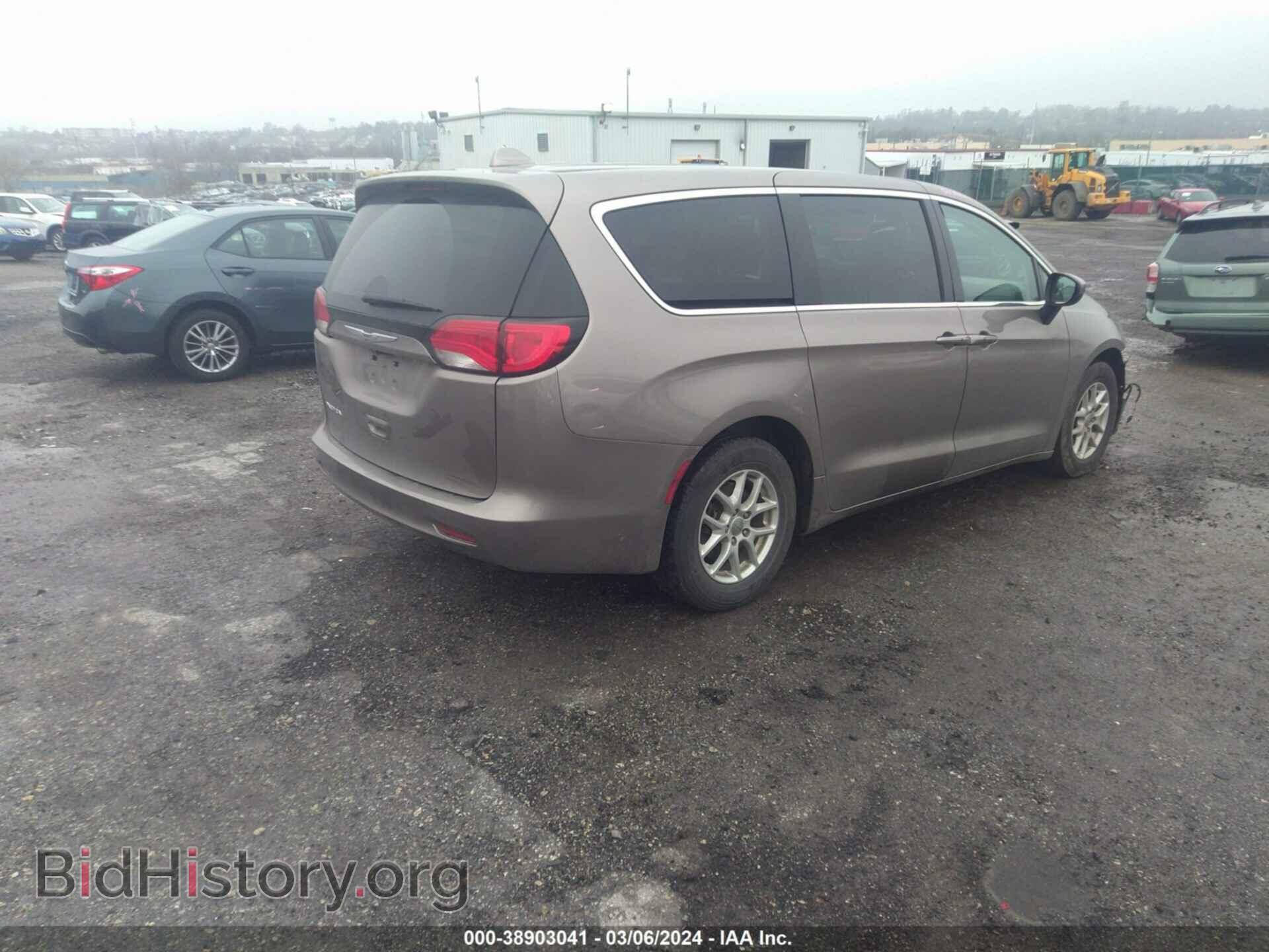 2017 CHRYSLER PACIFICA - VIN: 2C4RC1DG7HR593062 - Photo 4