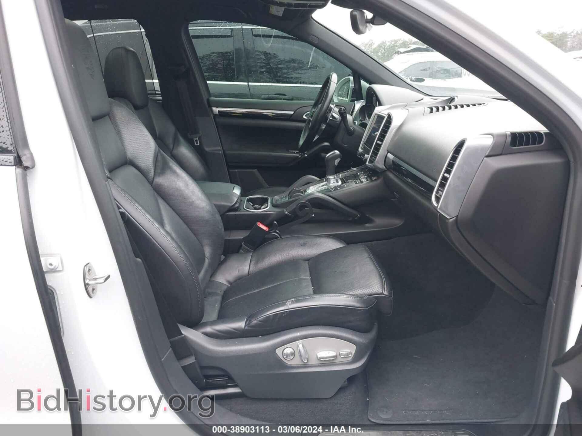 2017 PORSCHE CAYENNE - VIN: WP1AA2A21HKA83501 - Фото 5