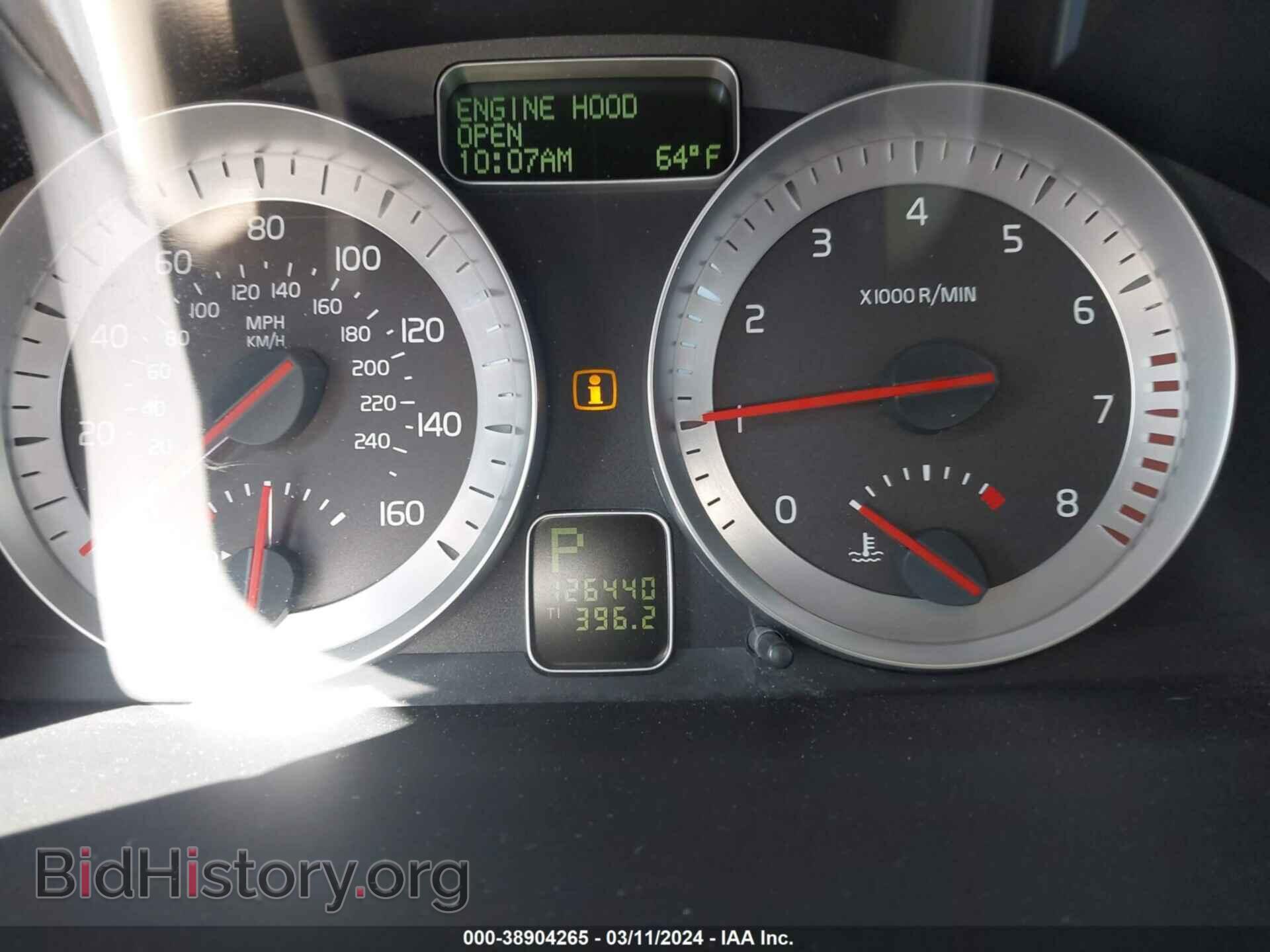 2011 VOLVO C70 - VIN: YV1672MC6BJ110189 - Фото 7