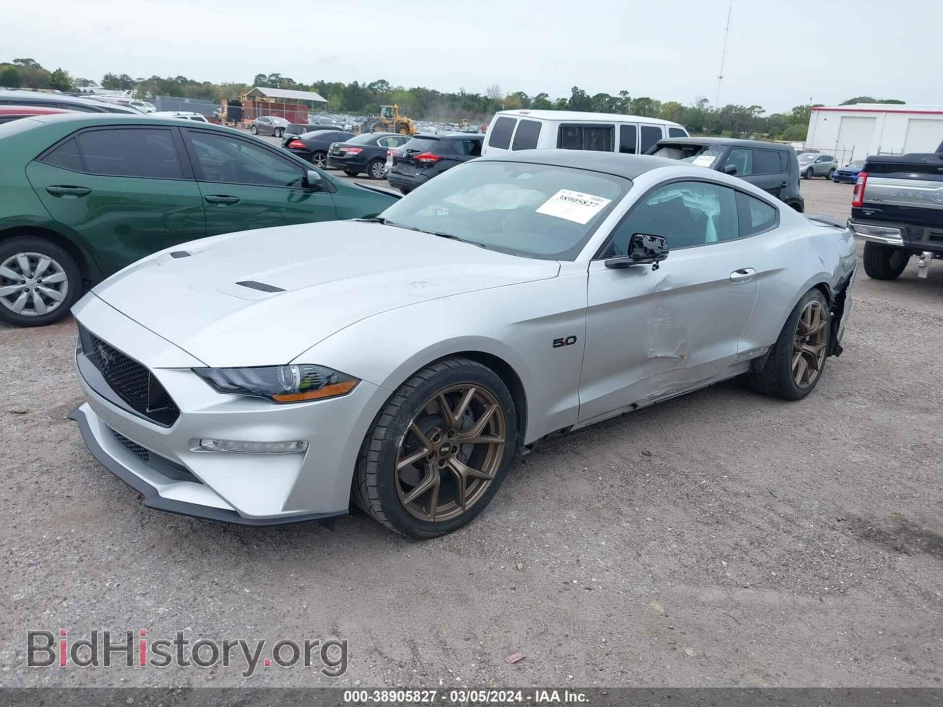2019 FORD MUSTANG - VIN: 1FA6P8CF8K5133038 - Фото 2