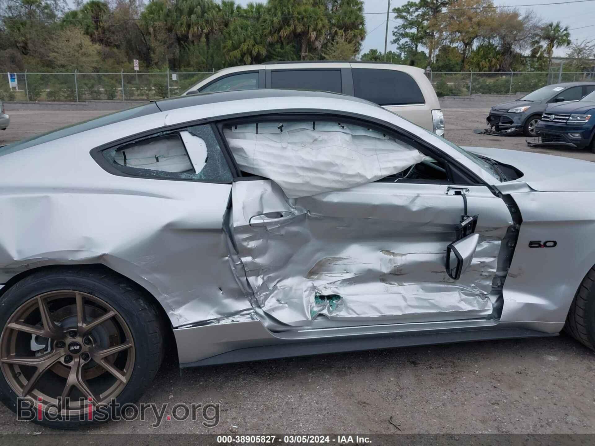 2019 FORD MUSTANG - VIN: 1FA6P8CF8K5133038 - Фото 14