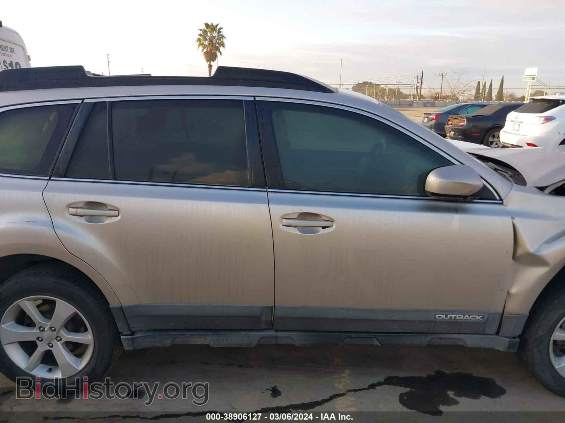 2014 SUBARU OUTBACK - VIN: 4S4BRBDC7E3219893 - Фото 13