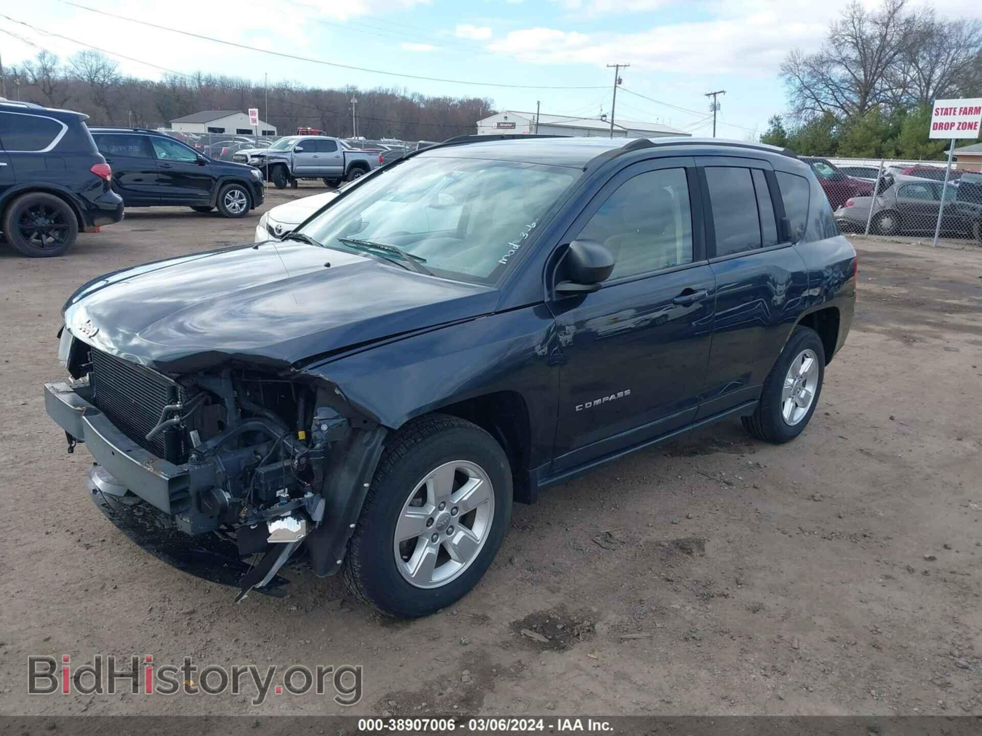 2014 JEEP COMPASS - VIN: 1C4NJCBAXED772273 - Photo 2