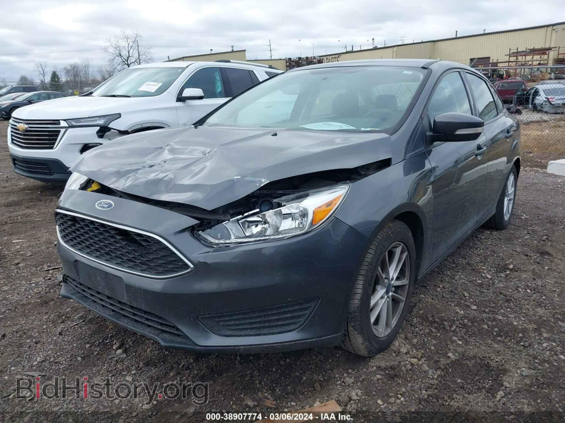 2017 FORD FOCUS - VIN: 1FADP3F2XHL244018 - Фото 2