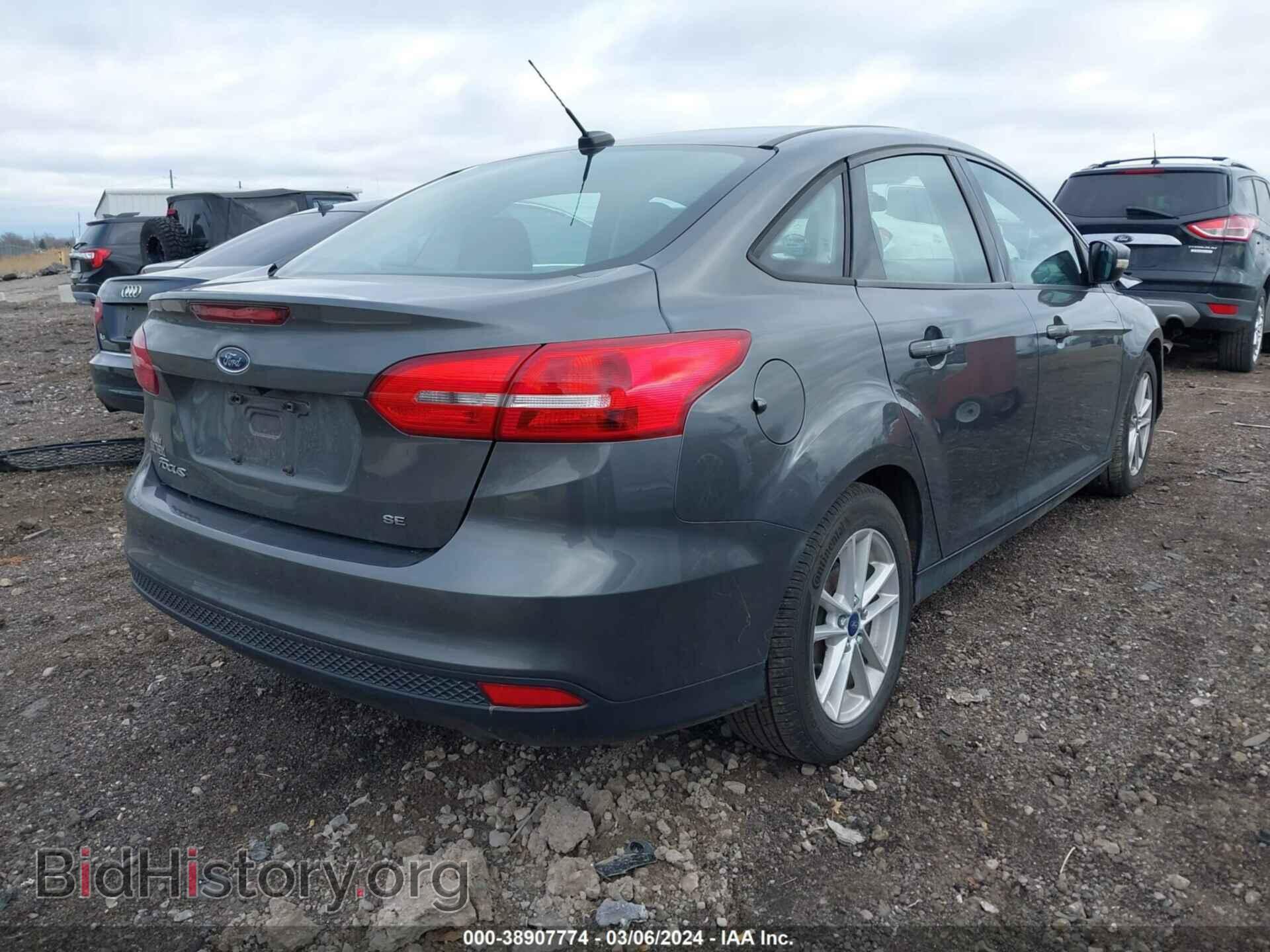 2017 FORD FOCUS - VIN: 1FADP3F2XHL244018 - Фото 4
