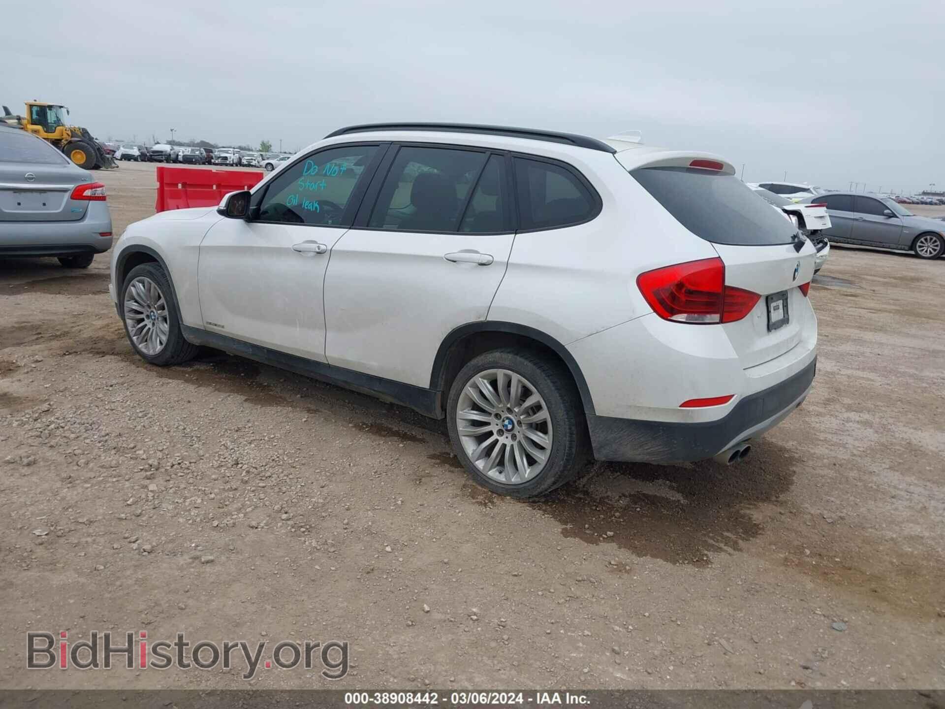 2014 BMW X1 - VIN: WBAVM1C59EVW52730 - Фото 3
