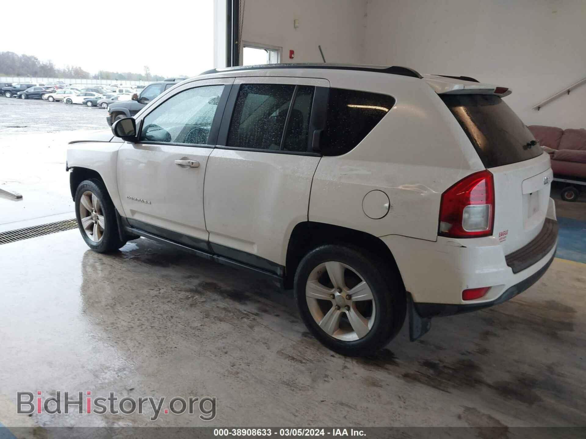 2011 JEEP COMPASS - VIN: 1J4NT1FBXBD288823 - Photo 3