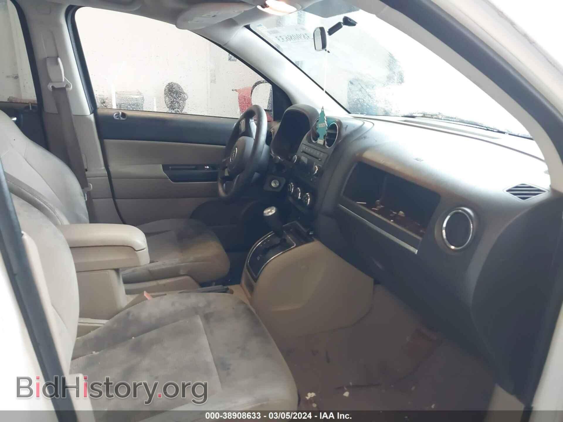 2011 JEEP COMPASS - VIN: 1J4NT1FBXBD288823 - Photo 5