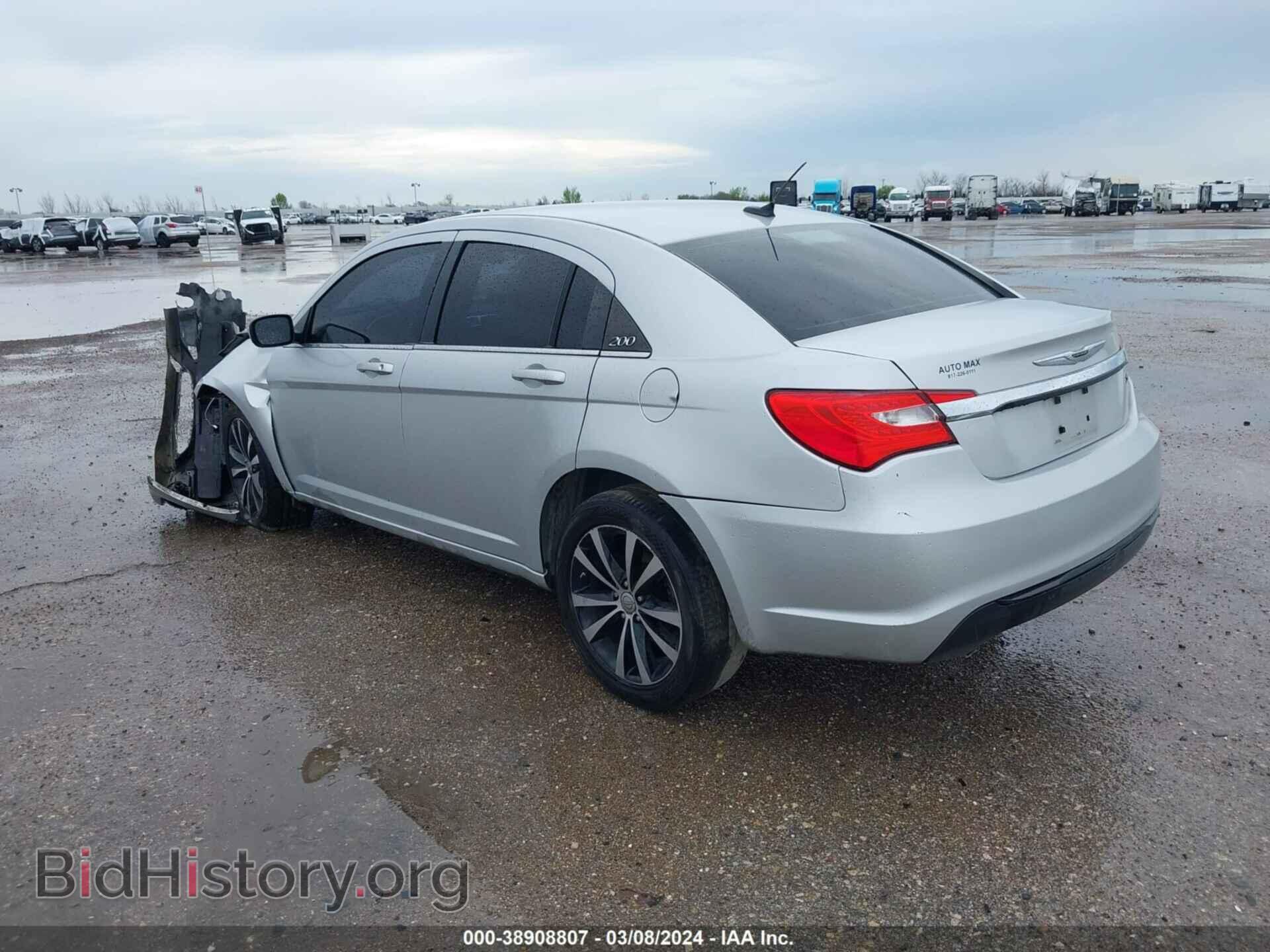 2012 CHRYSLER 200 - VIN: 1C3CCBHG3CN189367 - Фото 3