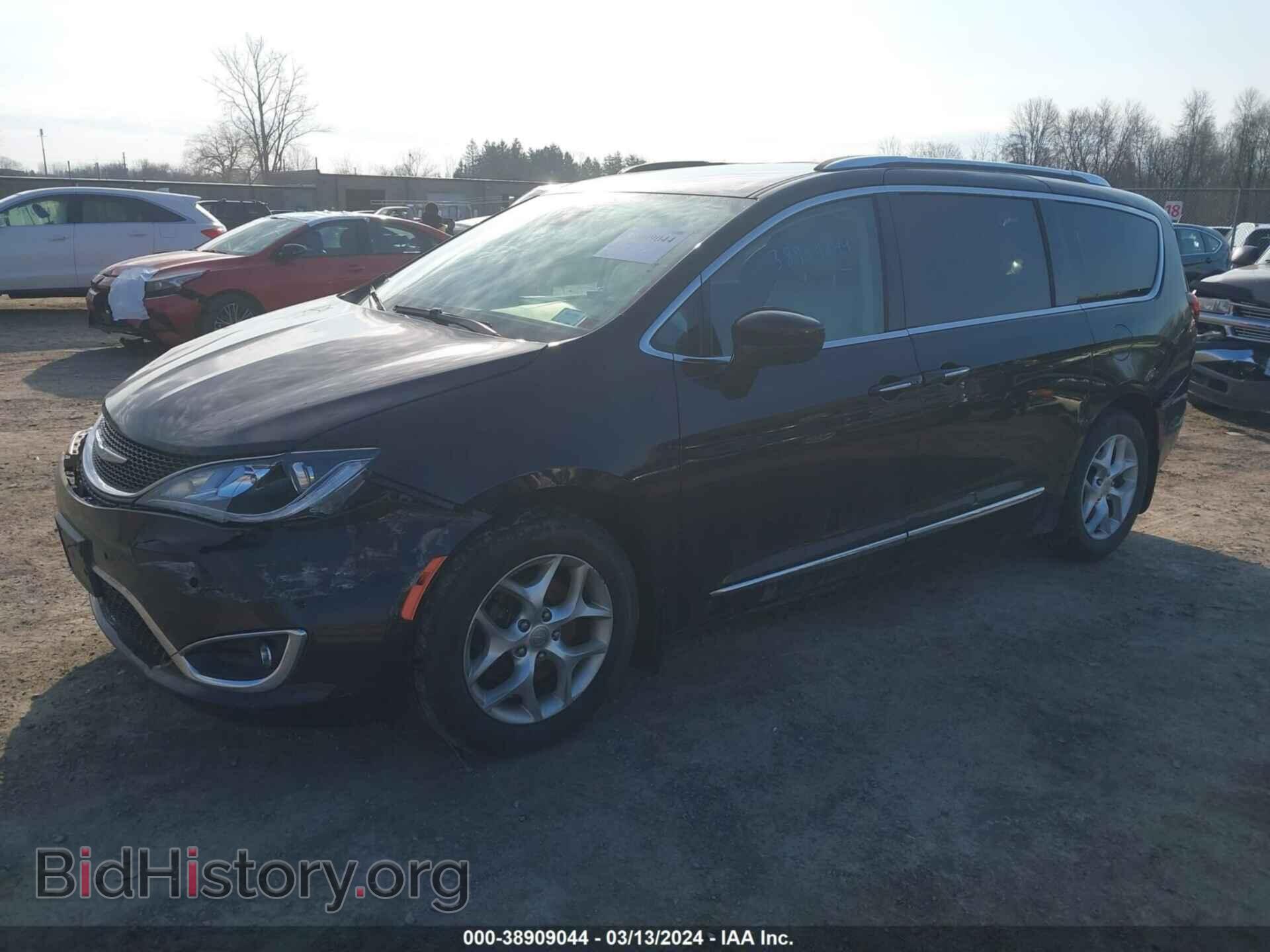 2017 CHRYSLER PACIFICA - VIN: 2C4RC1EG0HR559981 - Фото 2