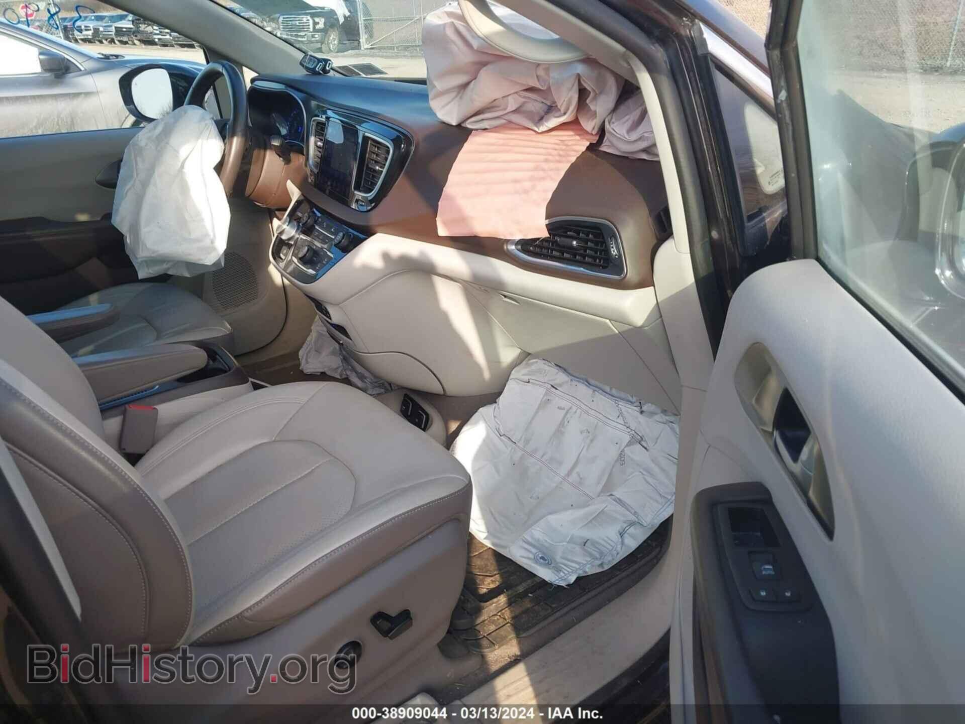 2017 CHRYSLER PACIFICA - VIN: 2C4RC1EG0HR559981 - Фото 5